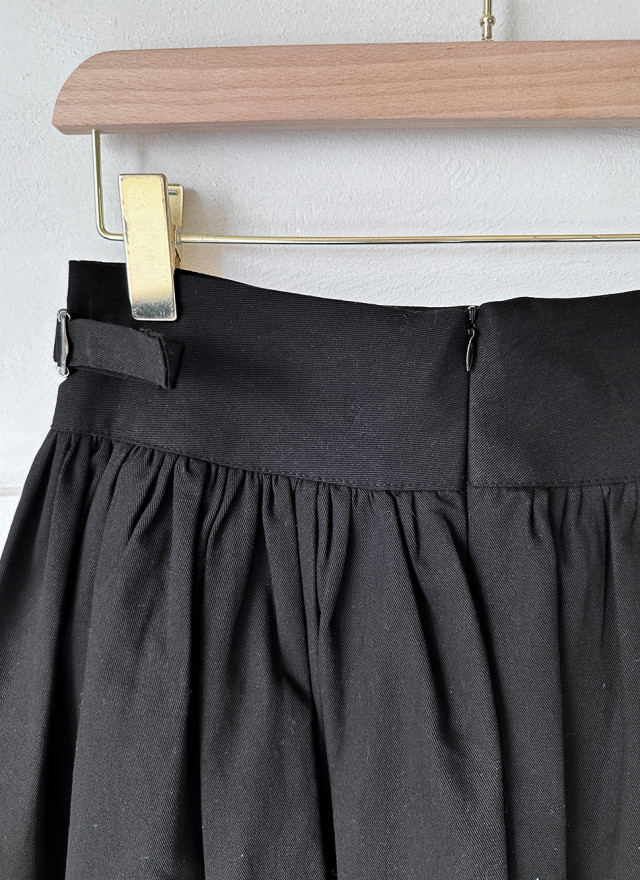 BS側釦環造型傘裙(兩色)