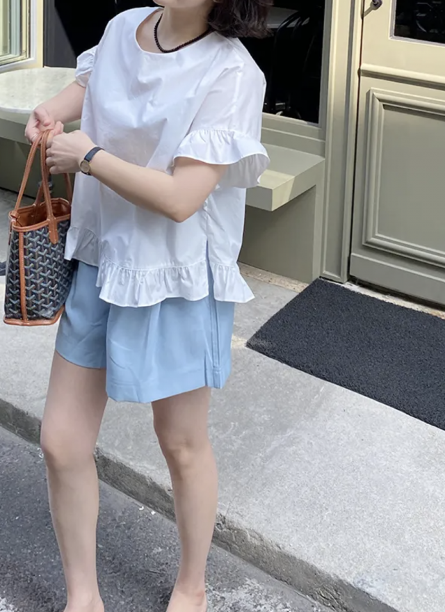 BS純凈花袖寬版上衣(三色)
