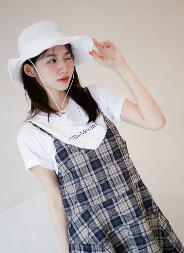 BS AtTheMoment棉T(兩色)