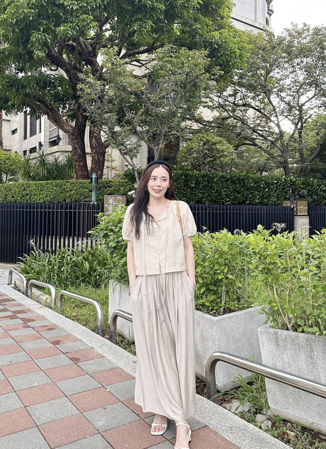 BS莉芙直紋排釦上衣