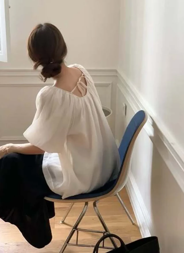 BS茉夏印花澎袖上衣