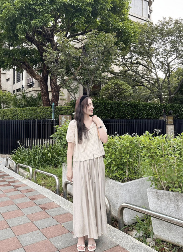 BS莉芙直紋排釦上衣