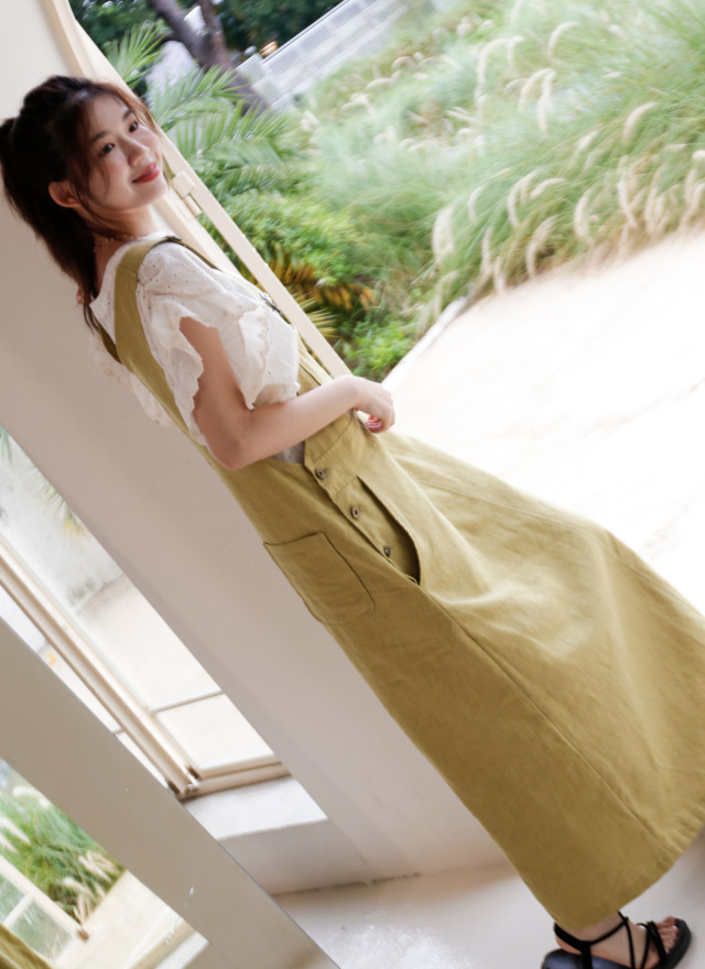 BS布標吊帶洋裝(兩色)