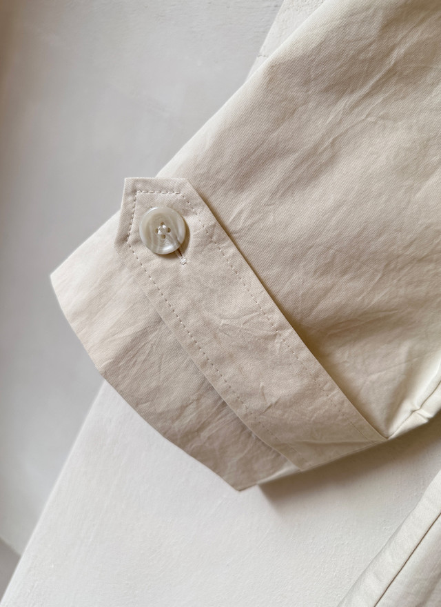 BS奶油傘狀風衣外套(兩色)