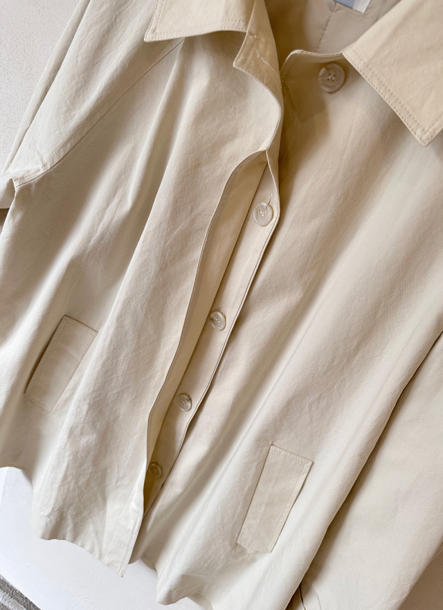 BS奶油傘狀風衣外套(兩色)