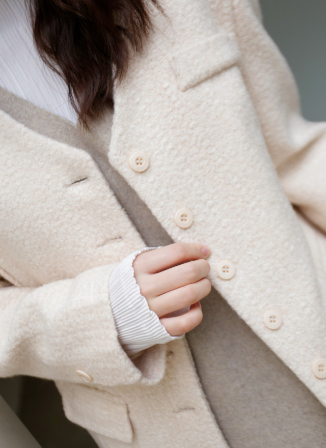 BS麗珍小釦羊毛外套