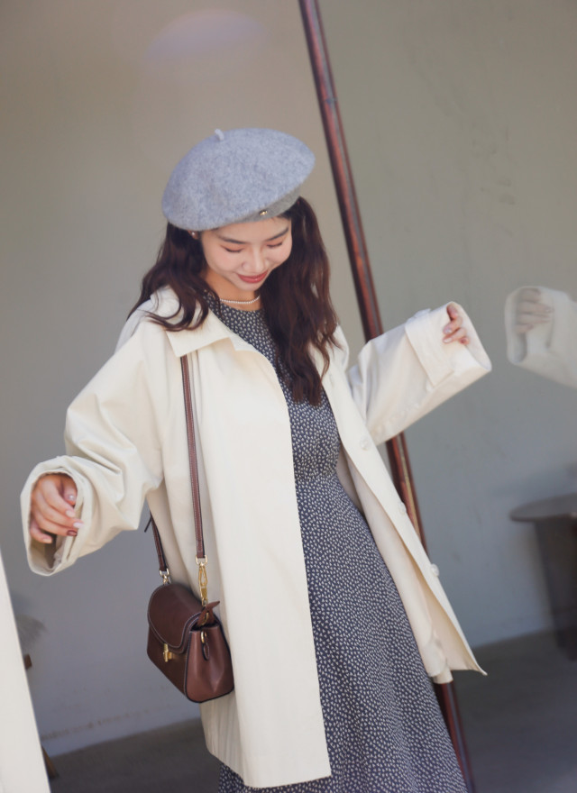 BS奶油傘狀風衣外套(兩色)