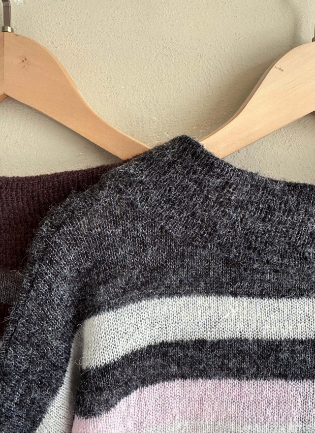 BS翻領條紋針織衫(兩色)