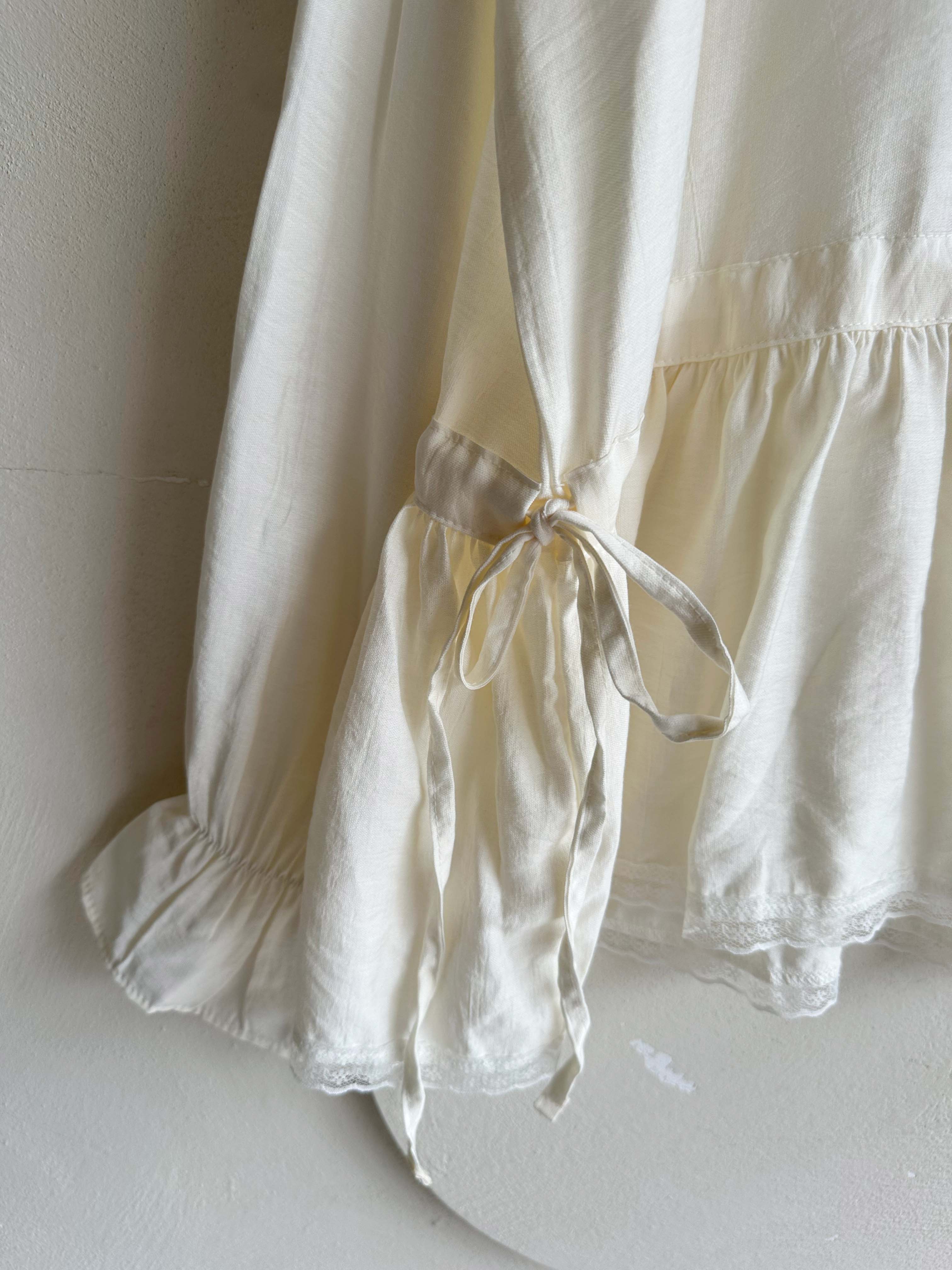 BS雲紗荷葉襯衫