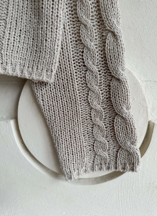 BS麻花針織上衣