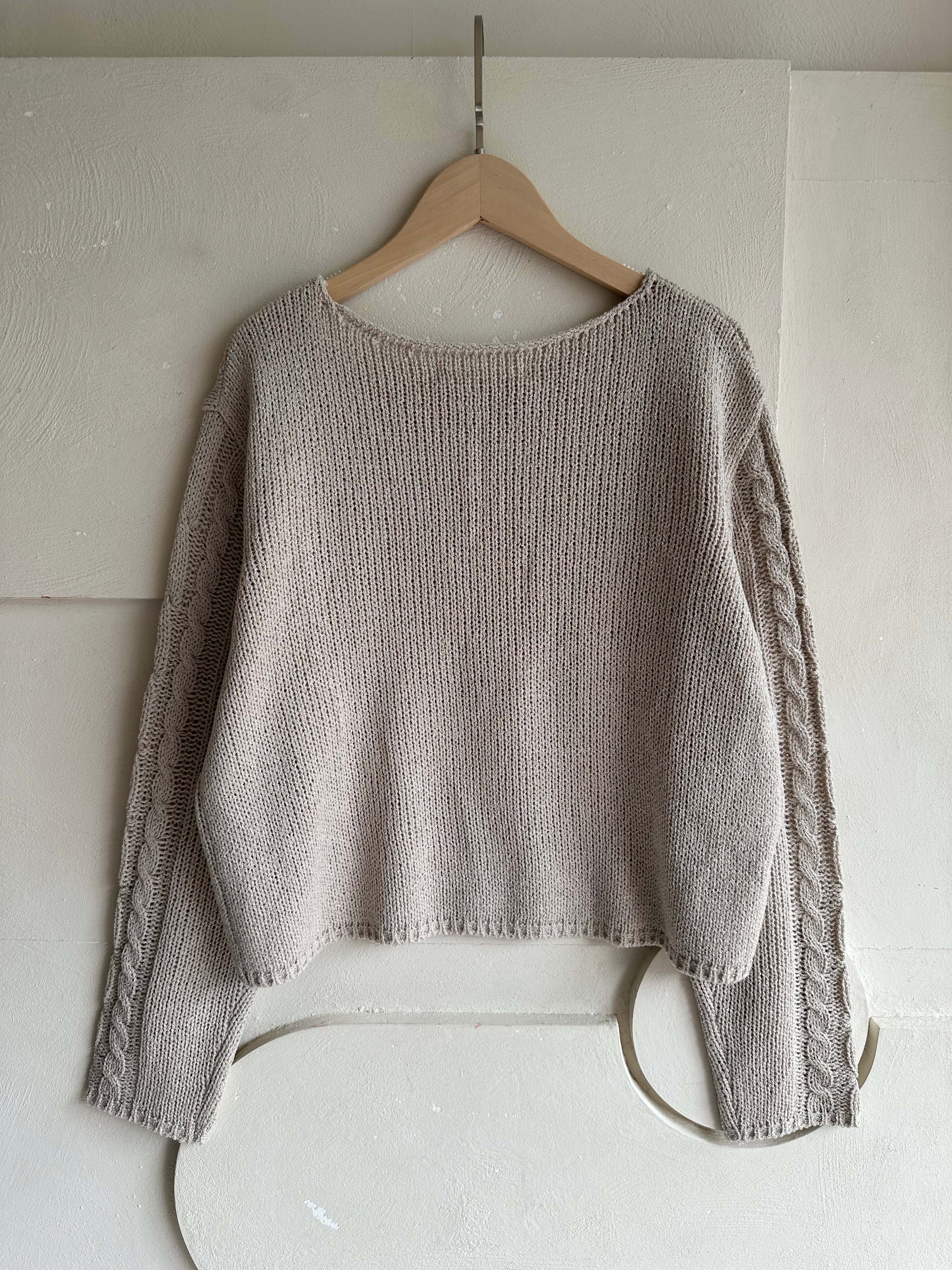 BS麻花針織上衣