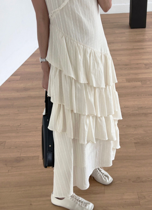 BS芙洛拉層次長洋裝