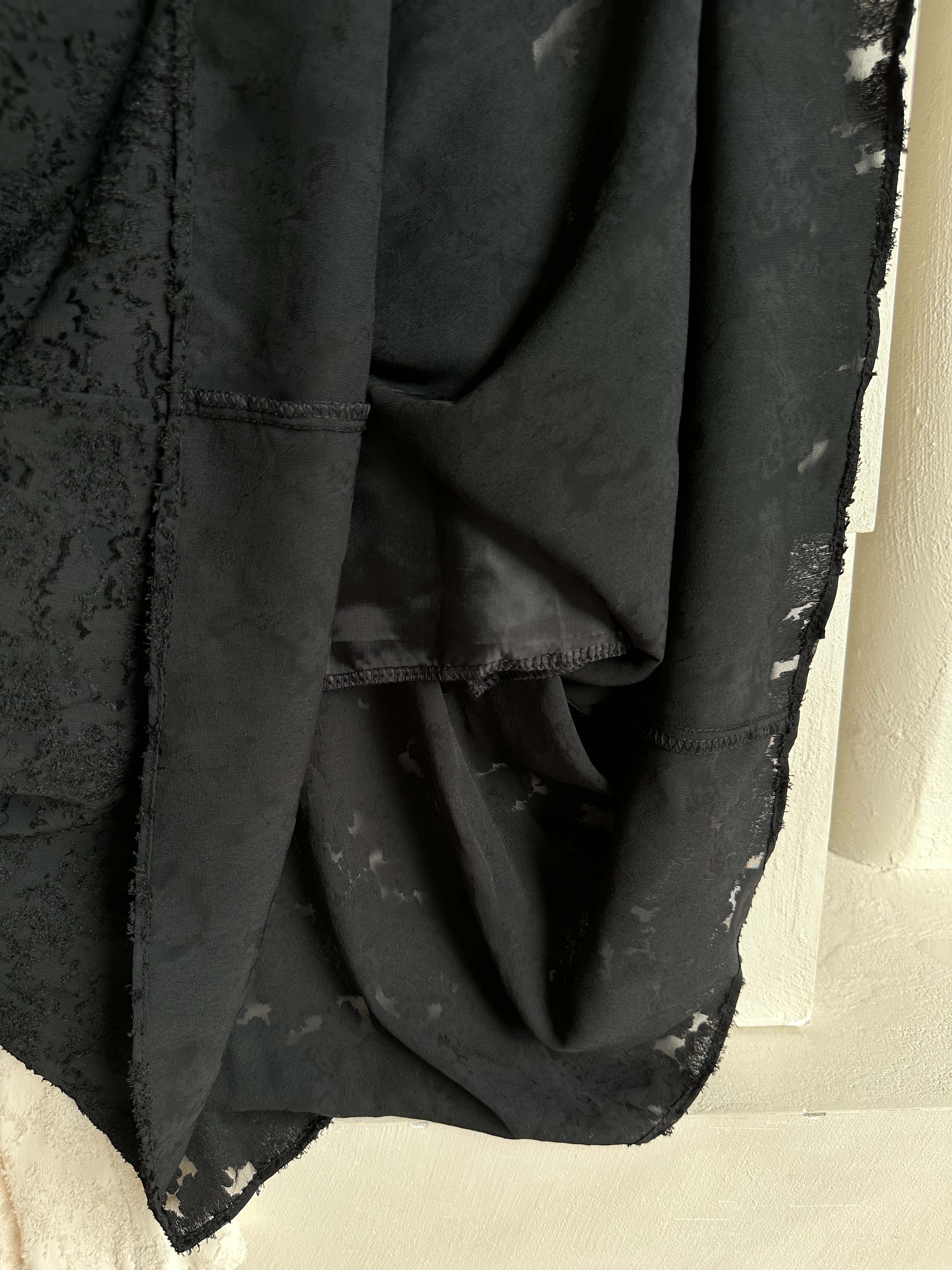 BS柔雅細羽細肩洋裝(兩色)