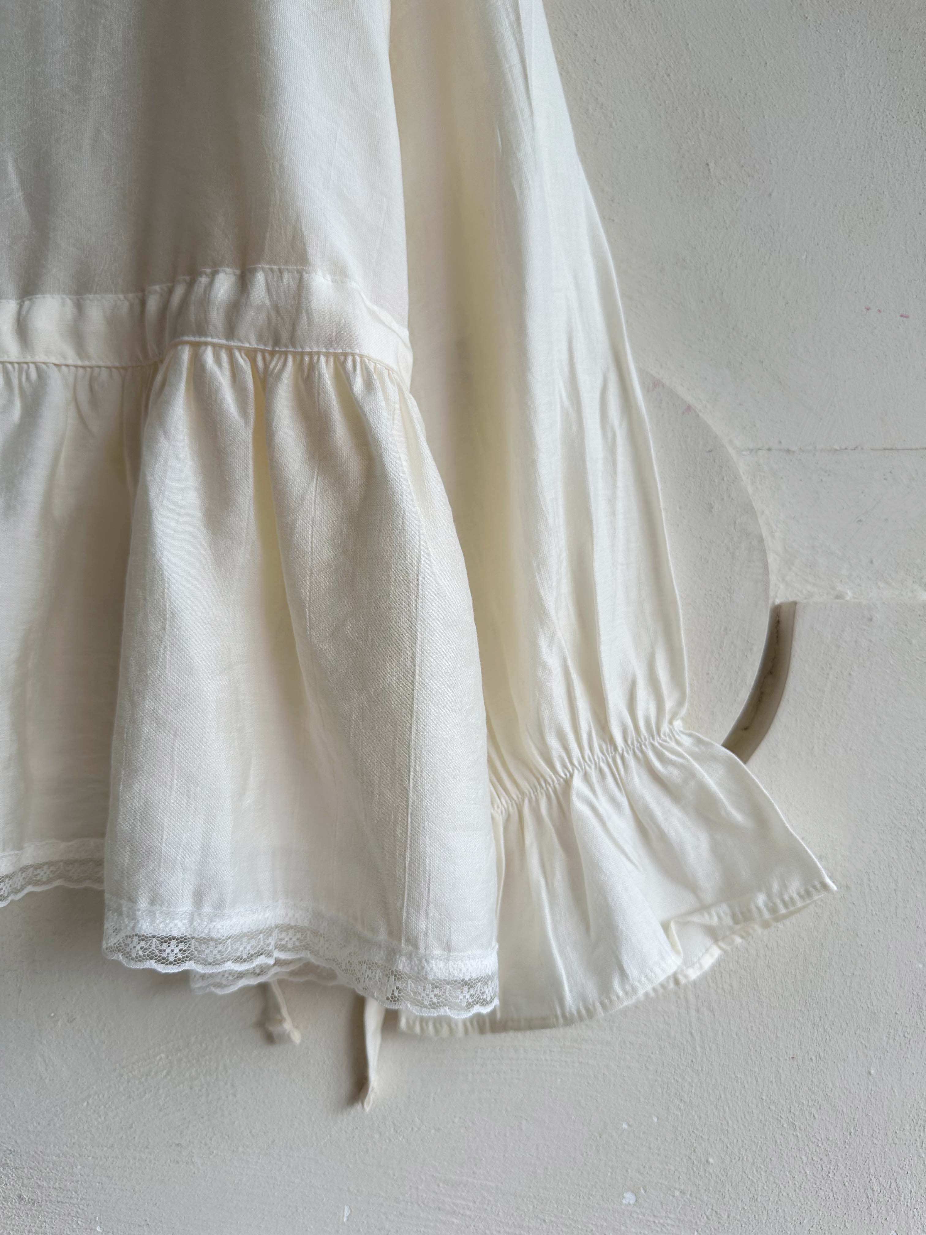 BS雲紗荷葉襯衫