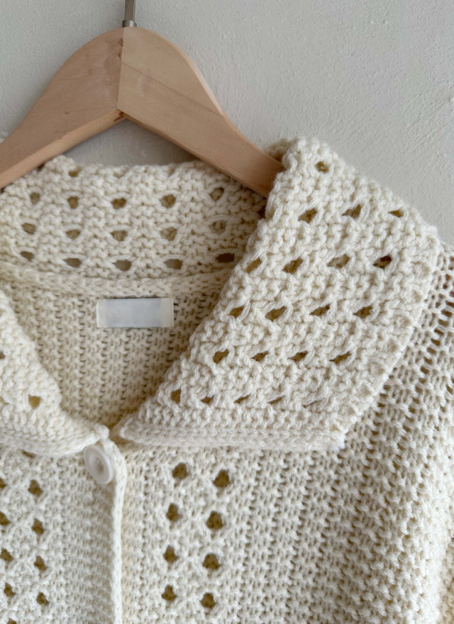 BS鏤空針織翻領外套