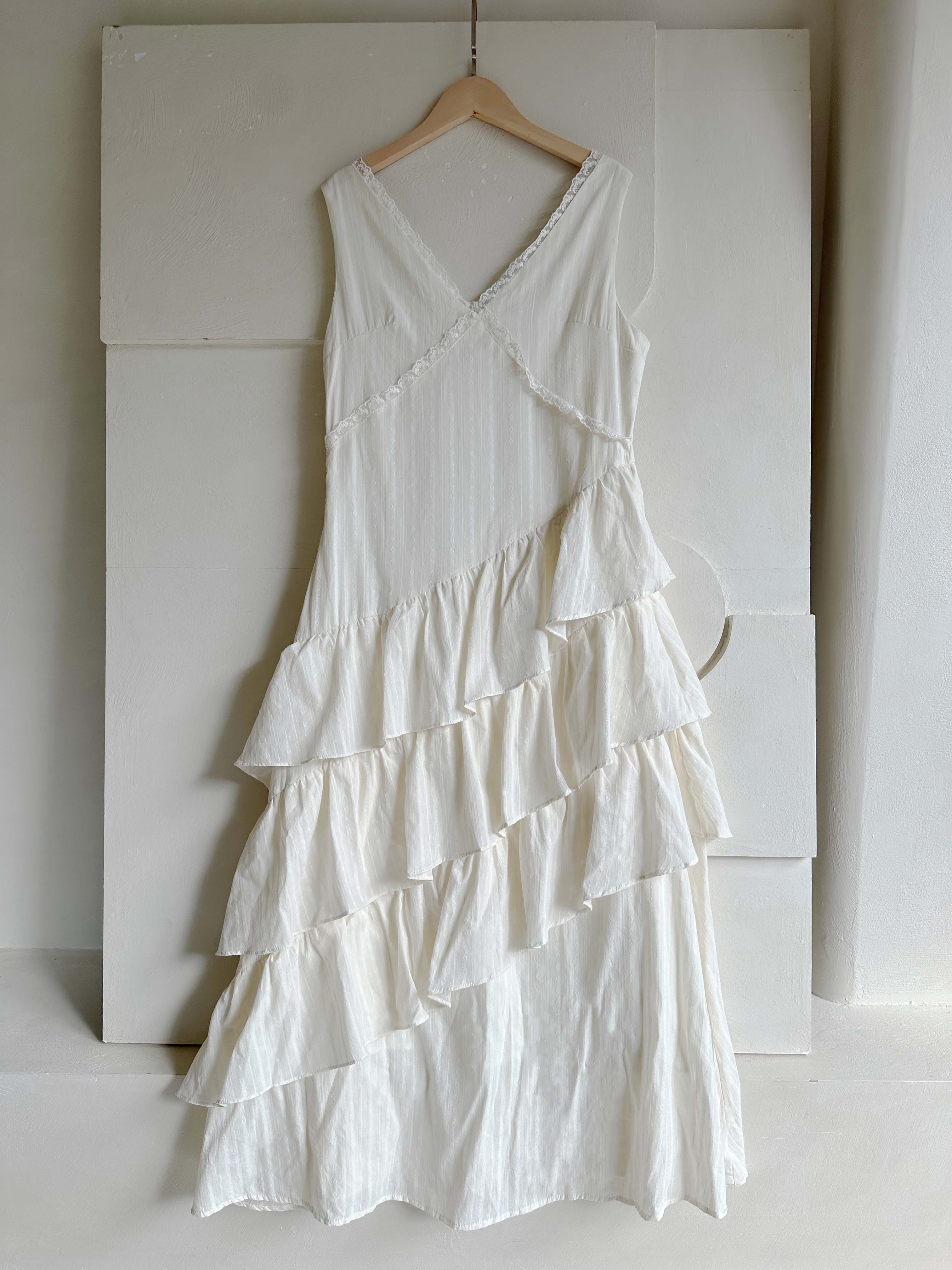 BS芙洛拉層次長洋裝