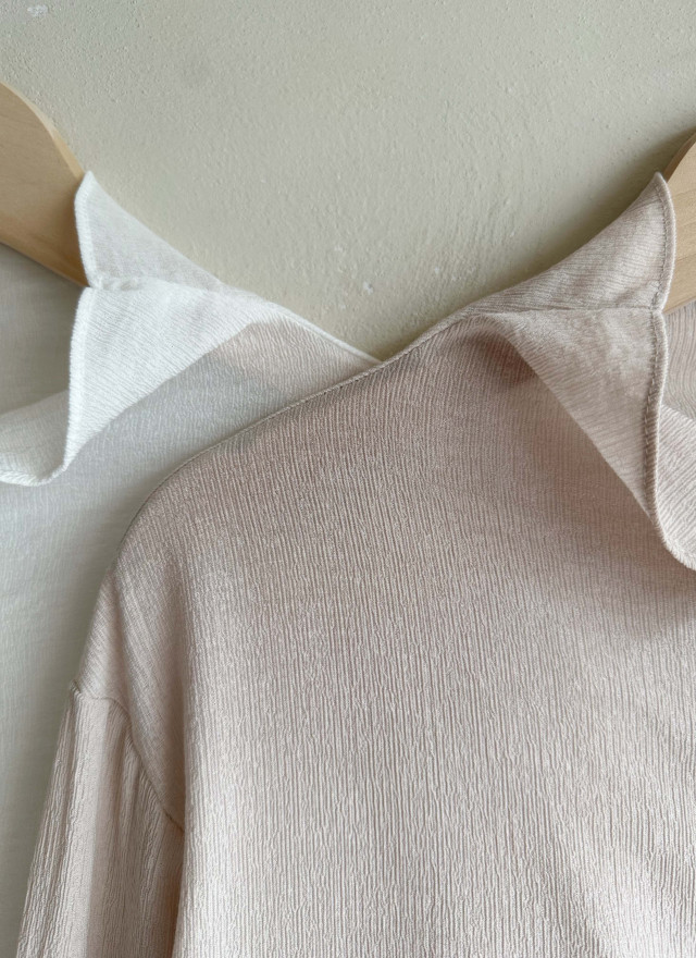 BS微領柔紗襯衫(兩色)