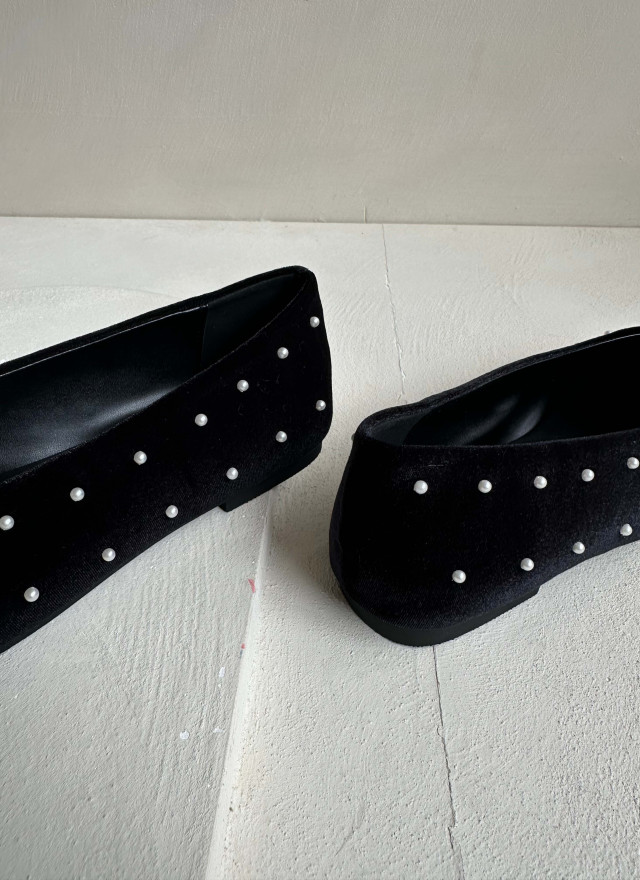 BS珍珠絨面低跟鞋