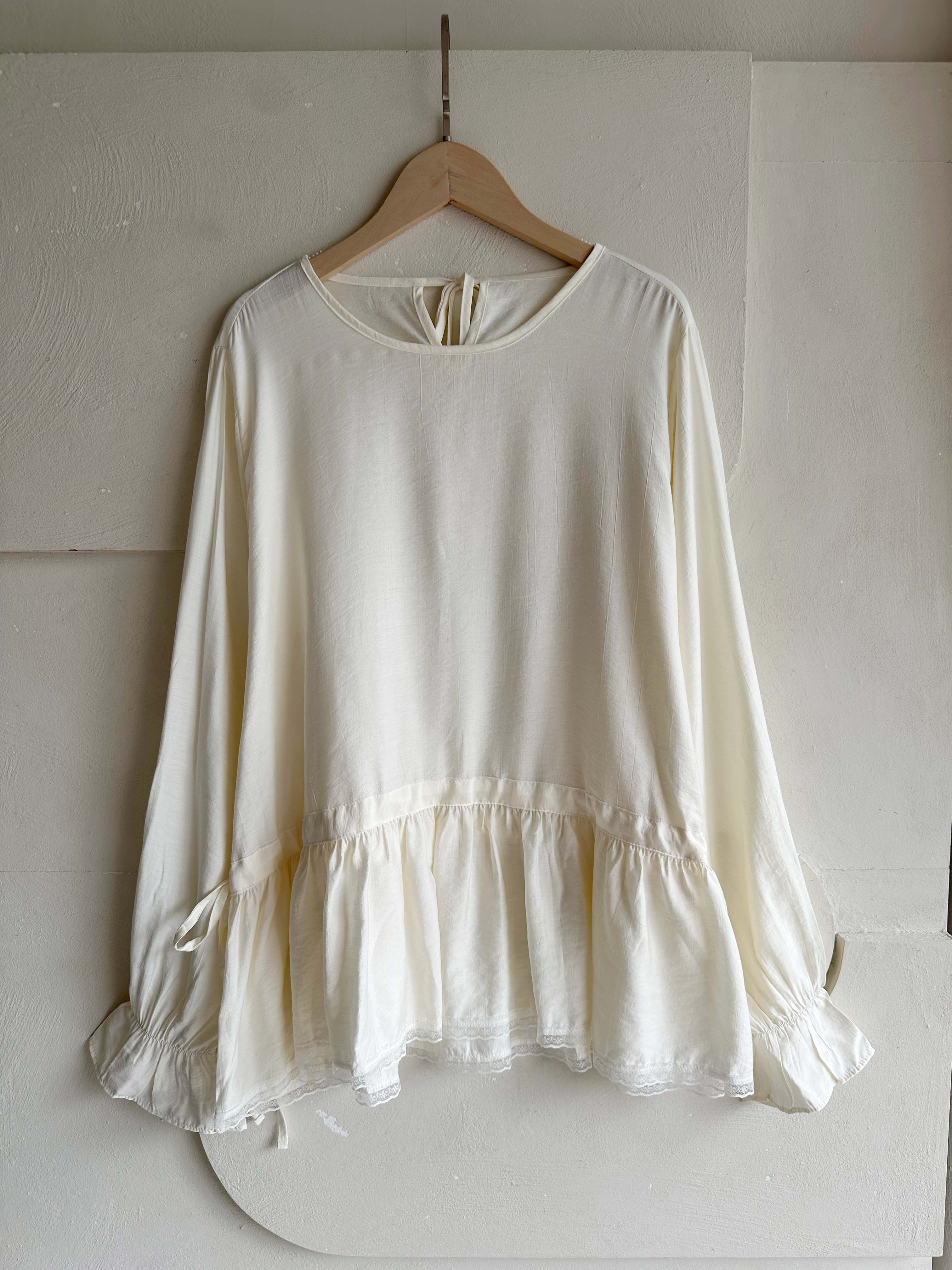 BS雲紗荷葉襯衫