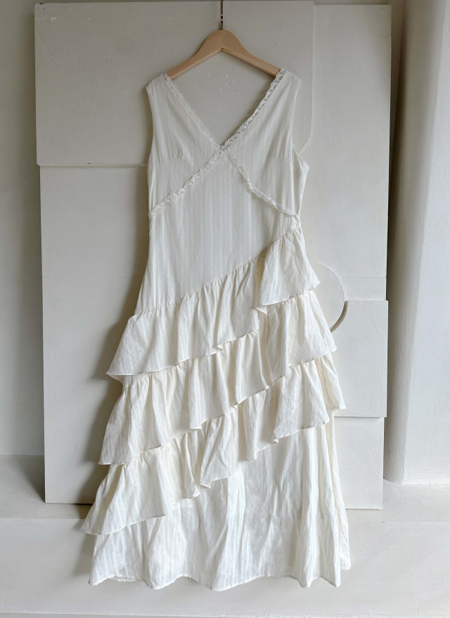 BS芙洛拉層次長洋裝