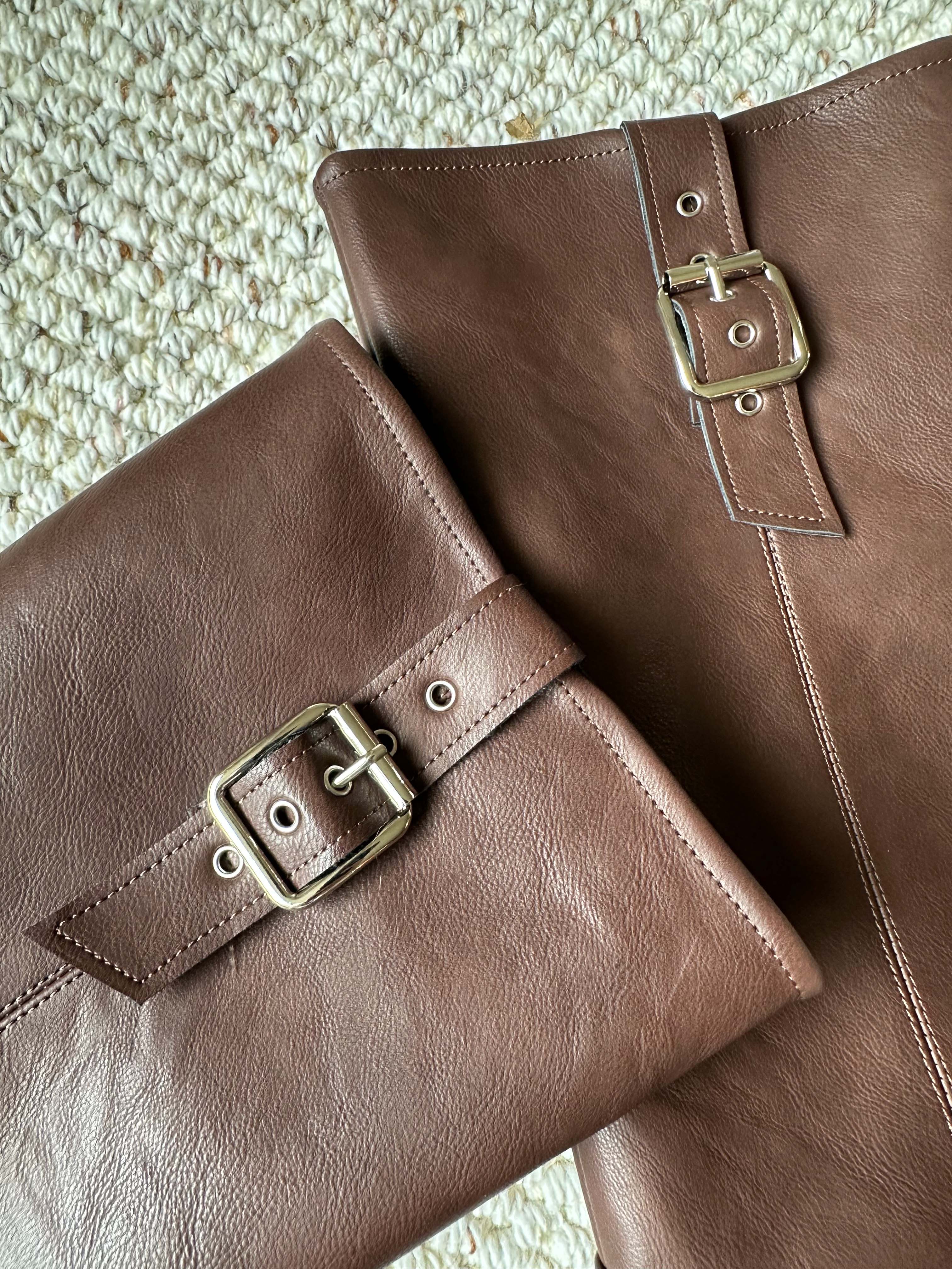 BS波希釦環咖啡長靴 (特殊代購)