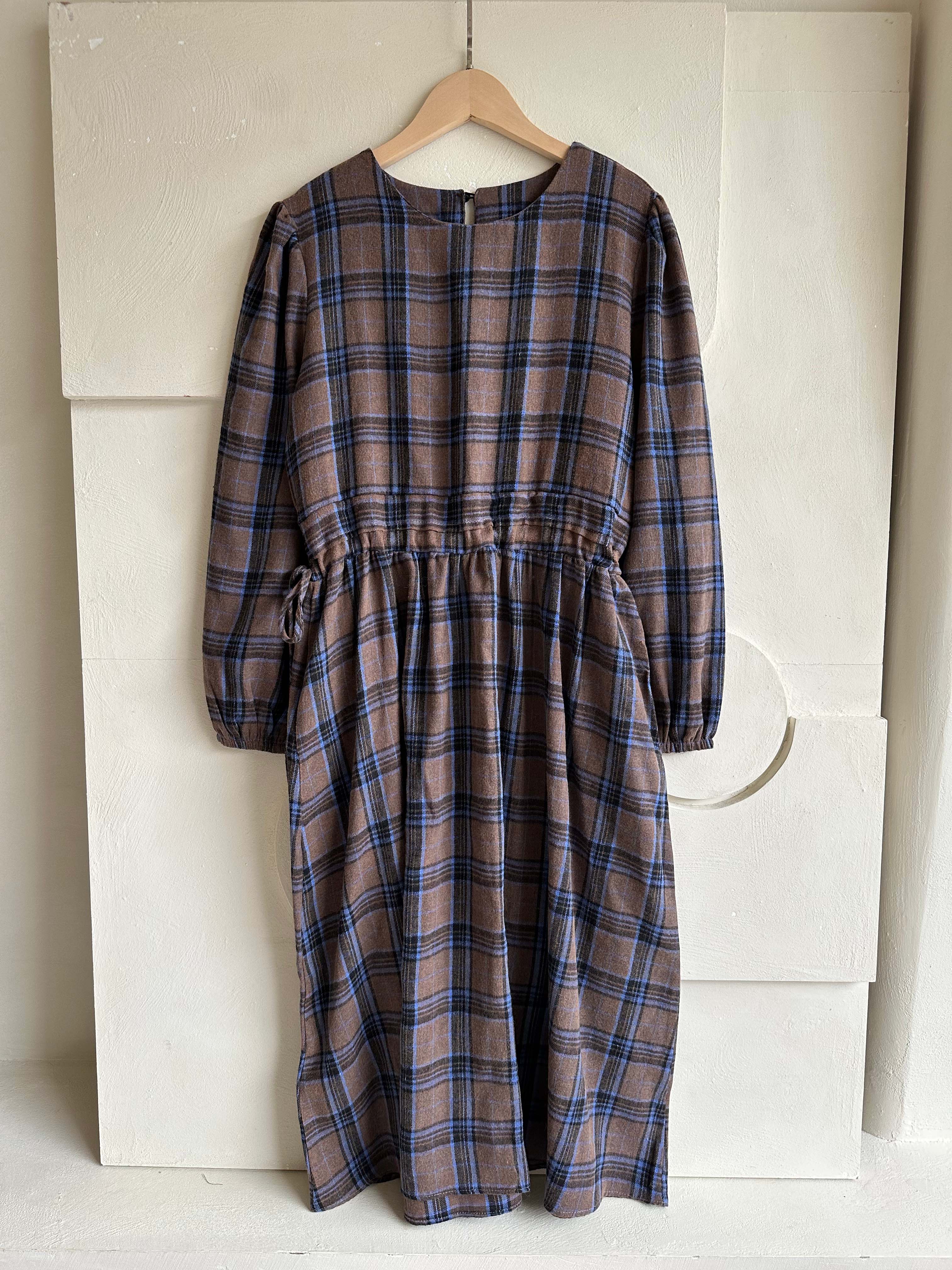 BS復古格紋綁帶洋裝