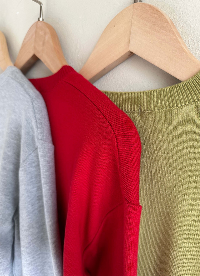 BS妮映開襟針織衫(三色)