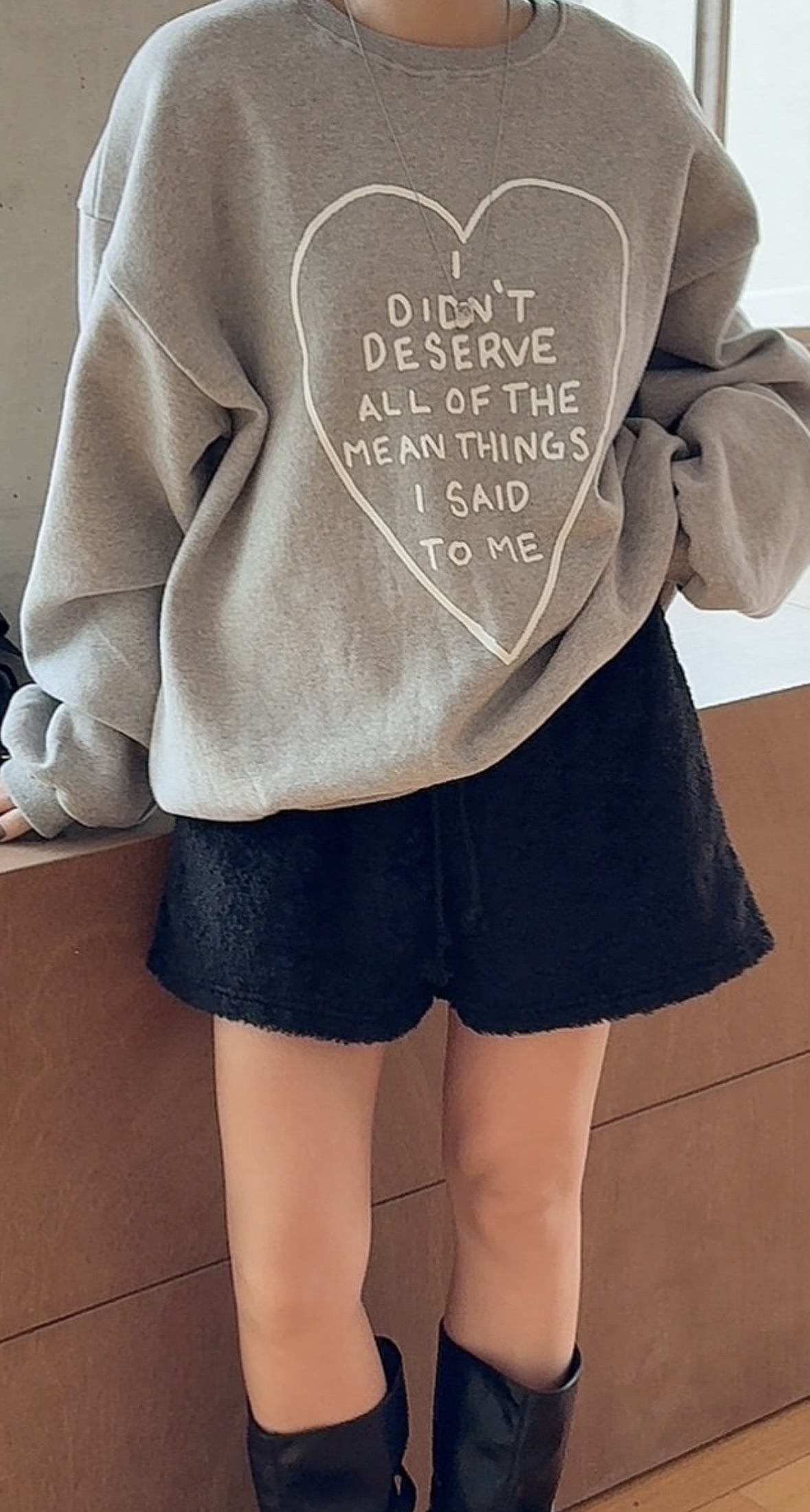 BS手繪愛心大學T(兩色)