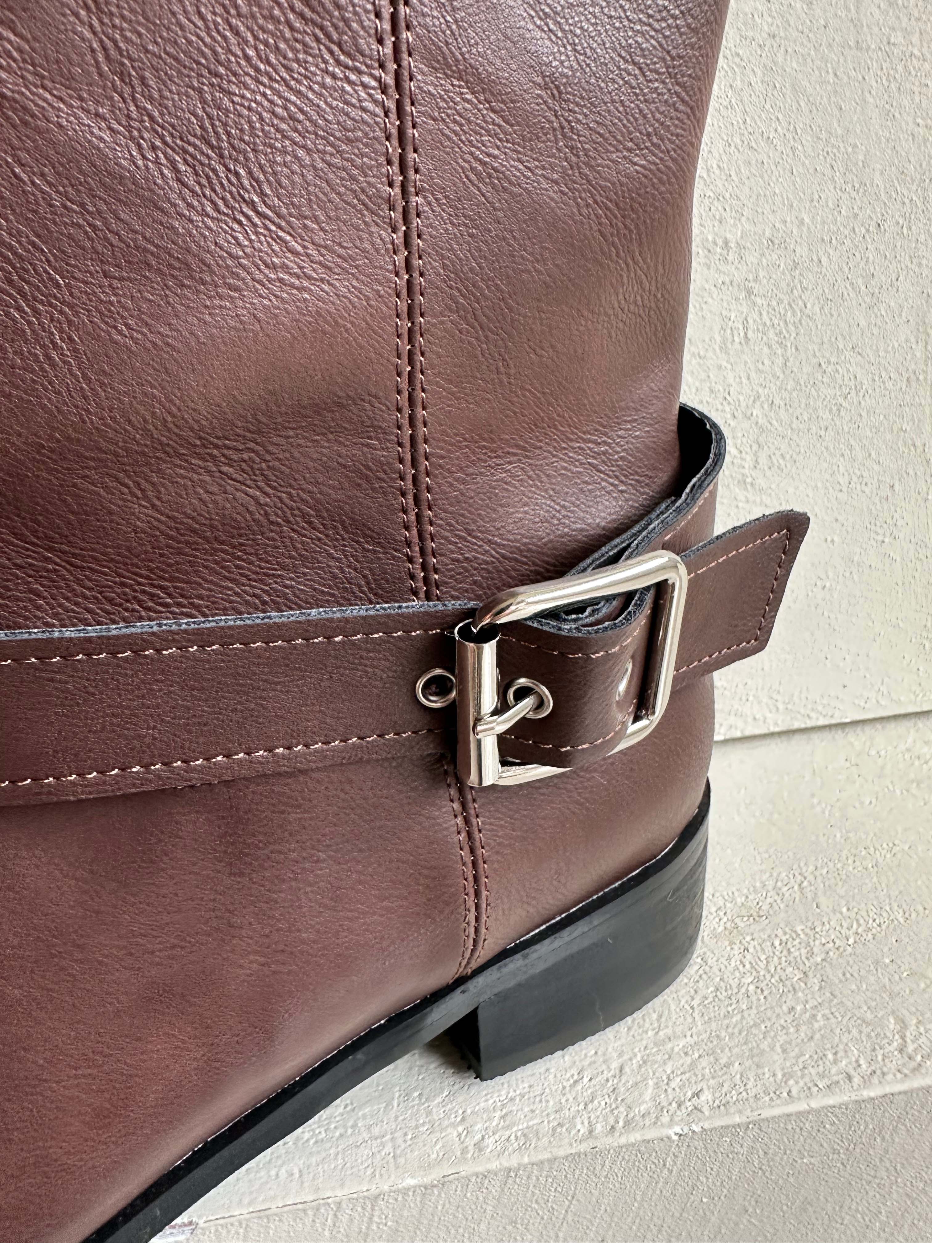 BS波希釦環咖啡長靴 (特殊代購)