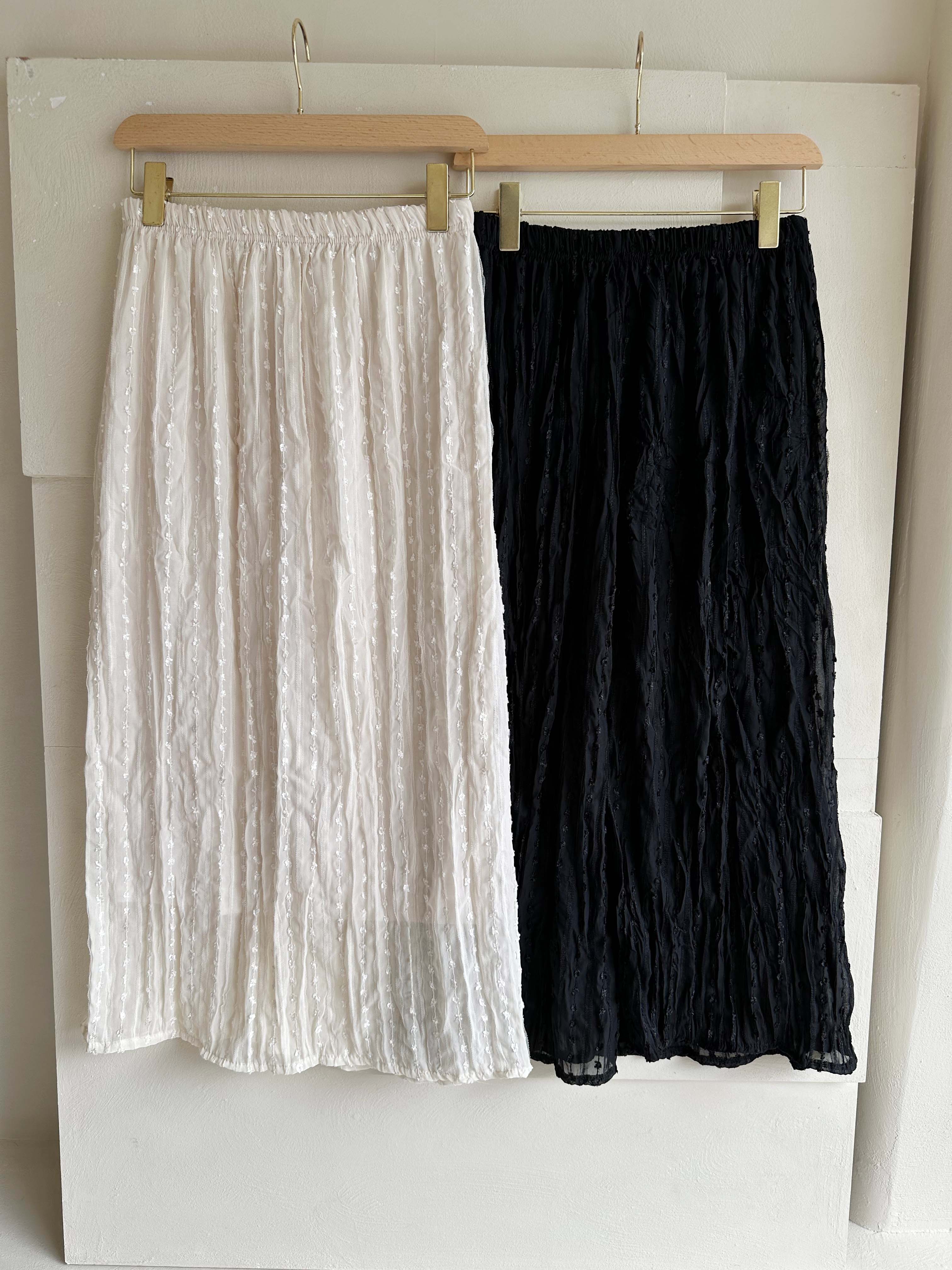 BS微亮絲紋理長裙(兩色)