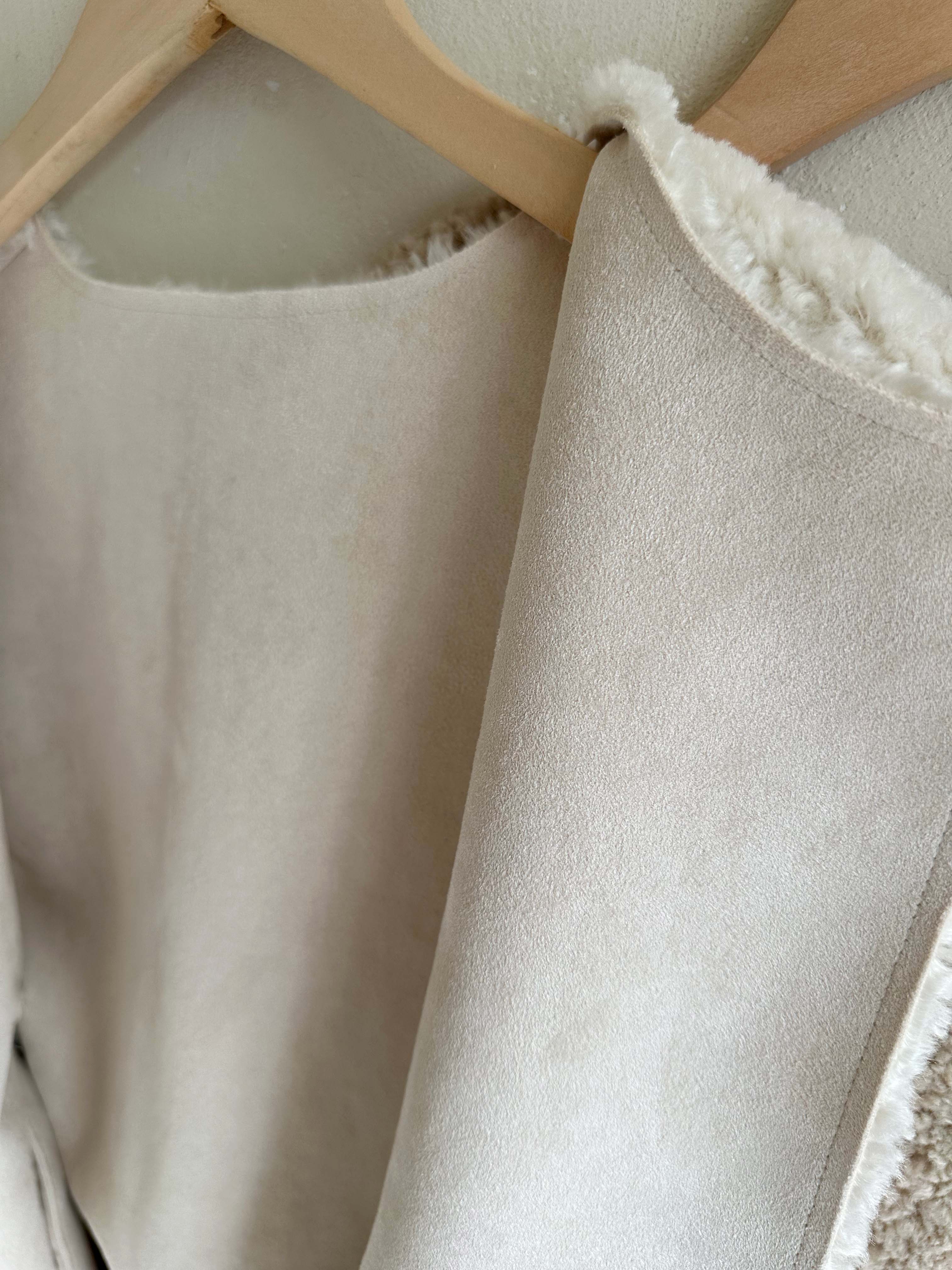 BS蓓菈絨毛背心(兩色)