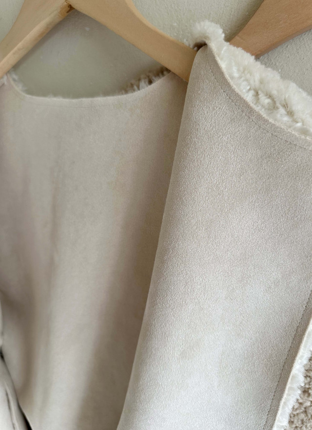 BS蓓菈絨毛背心(兩色)