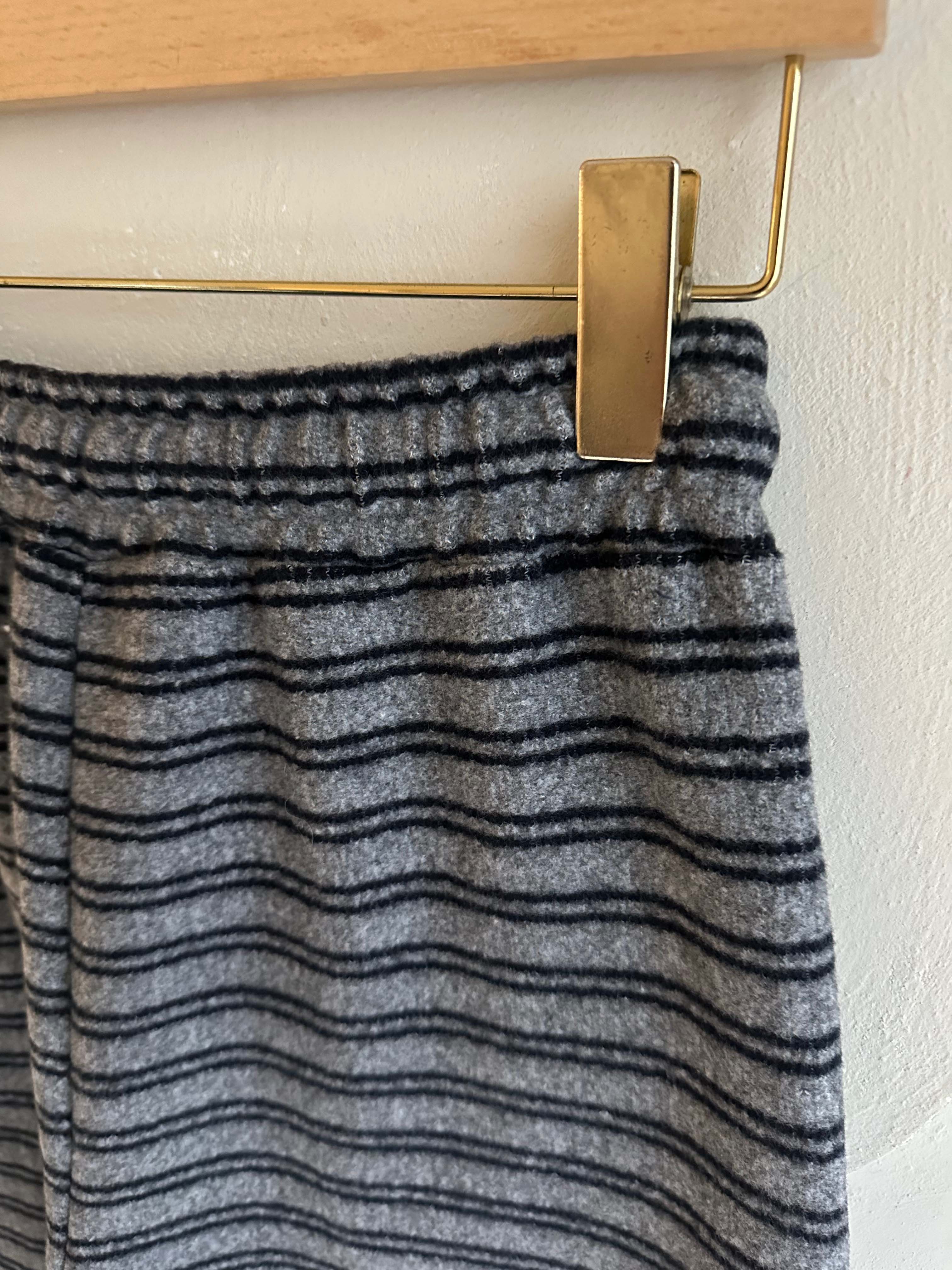 BS垂墜綁帶條紋寬褲