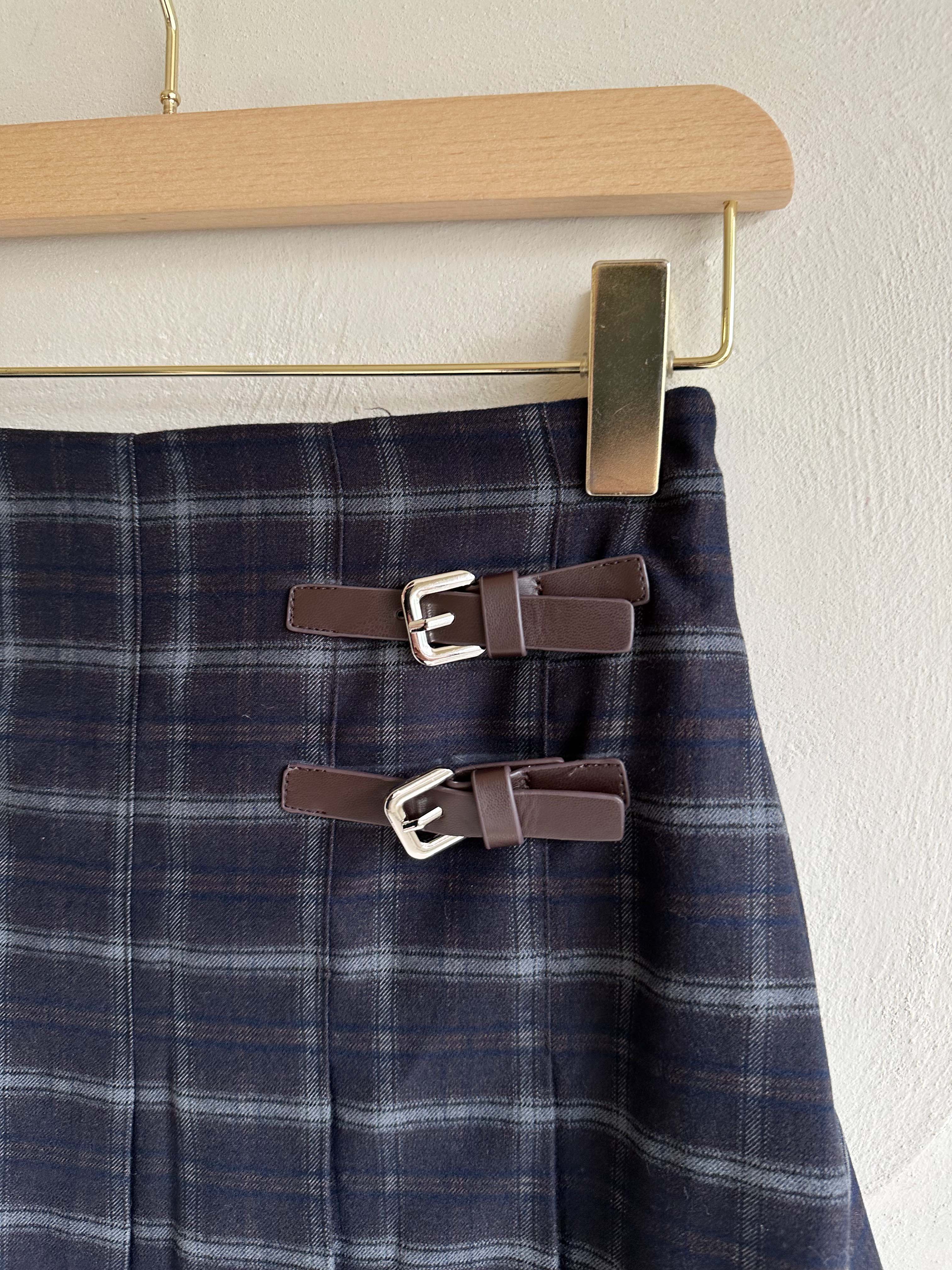 BS雙扣格紋學院風百摺裙