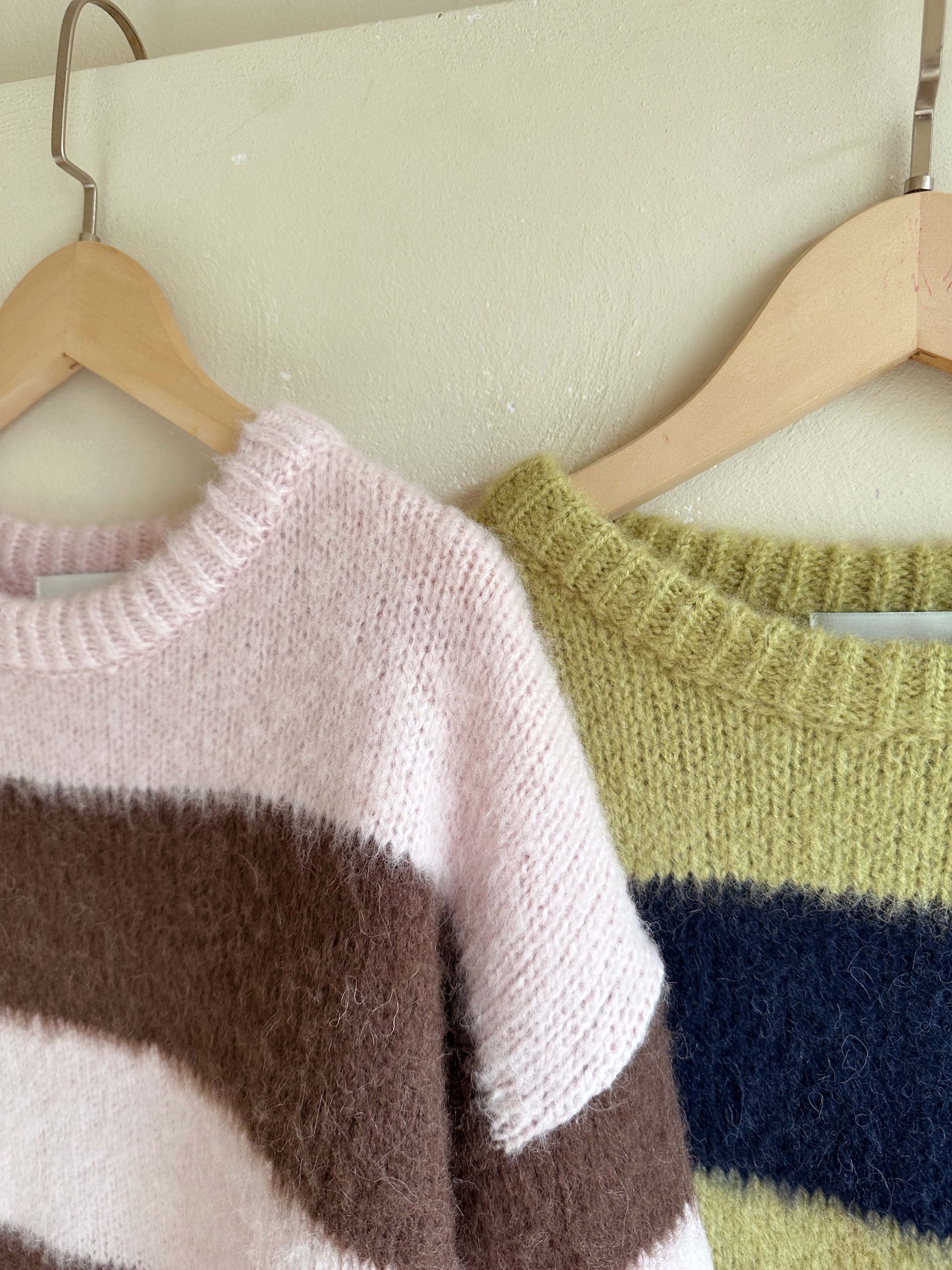 BS暖絨撞色條紋毛衣(兩色)