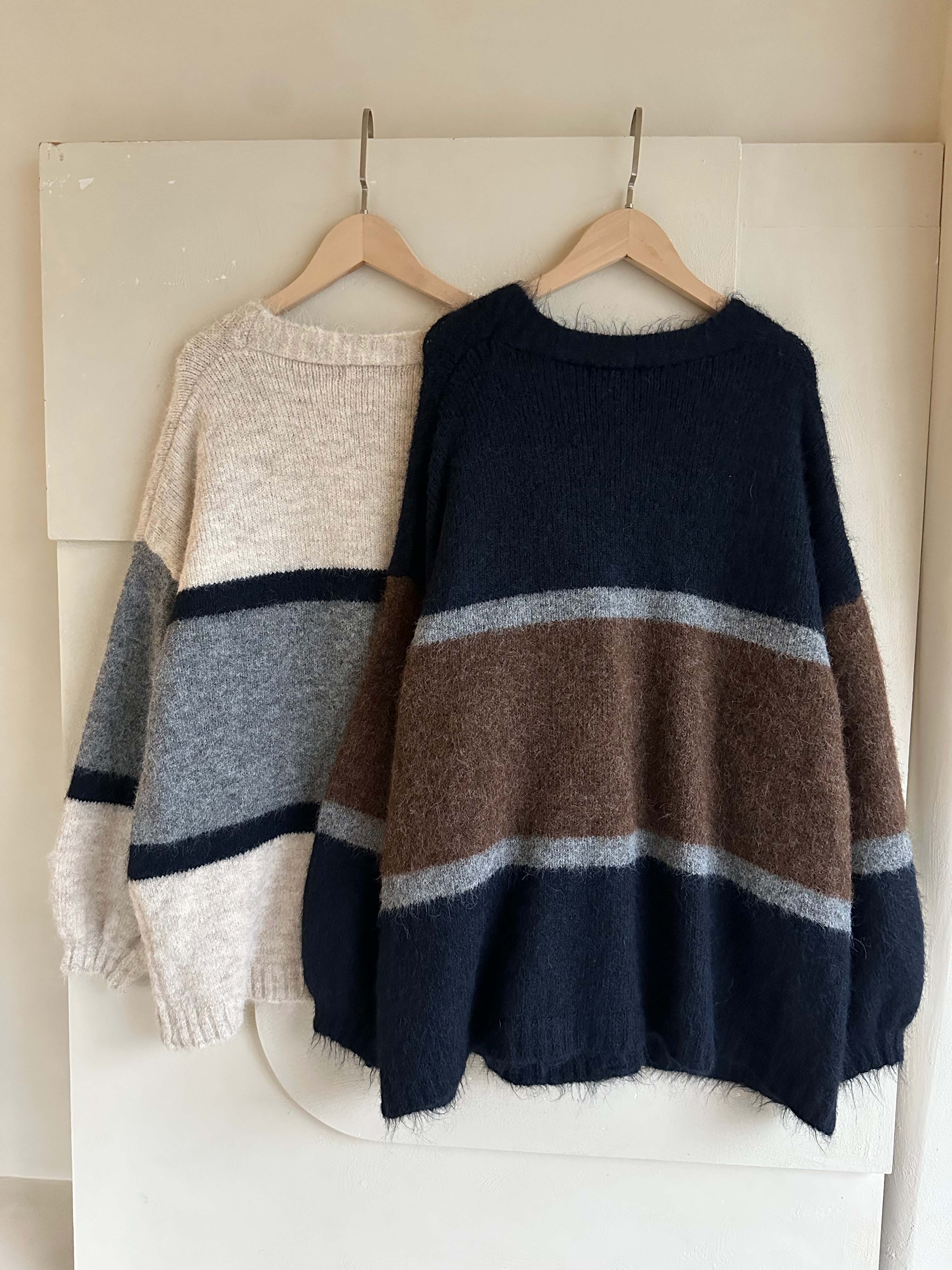 BS條紋針織開襟衫