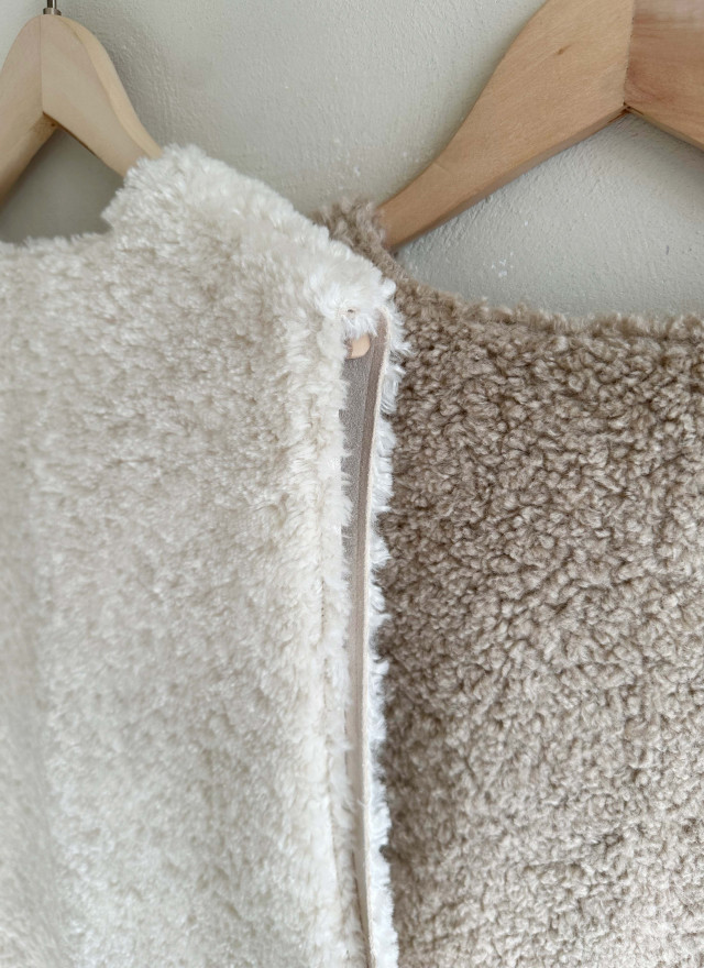 BS蓓菈絨毛背心(兩色)