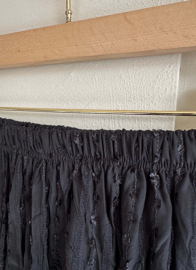 BS微亮絲紋理長裙(兩色)