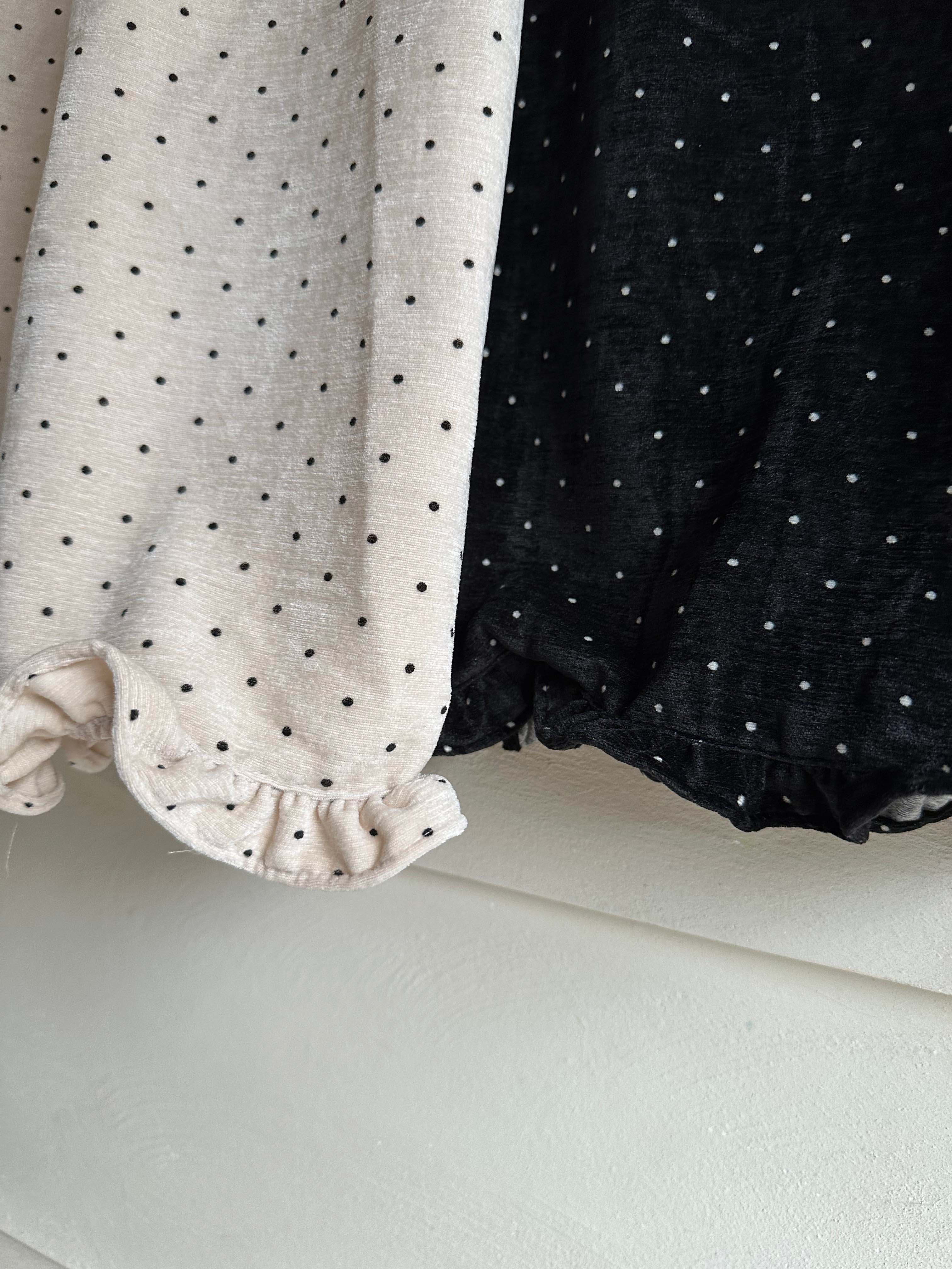 BS波點荷葉邊長裙(兩色)