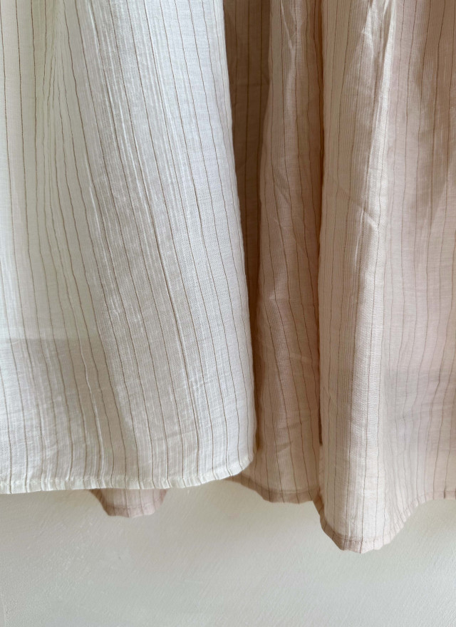 BS細緻光澤線紋抽繩洋裝(兩色)