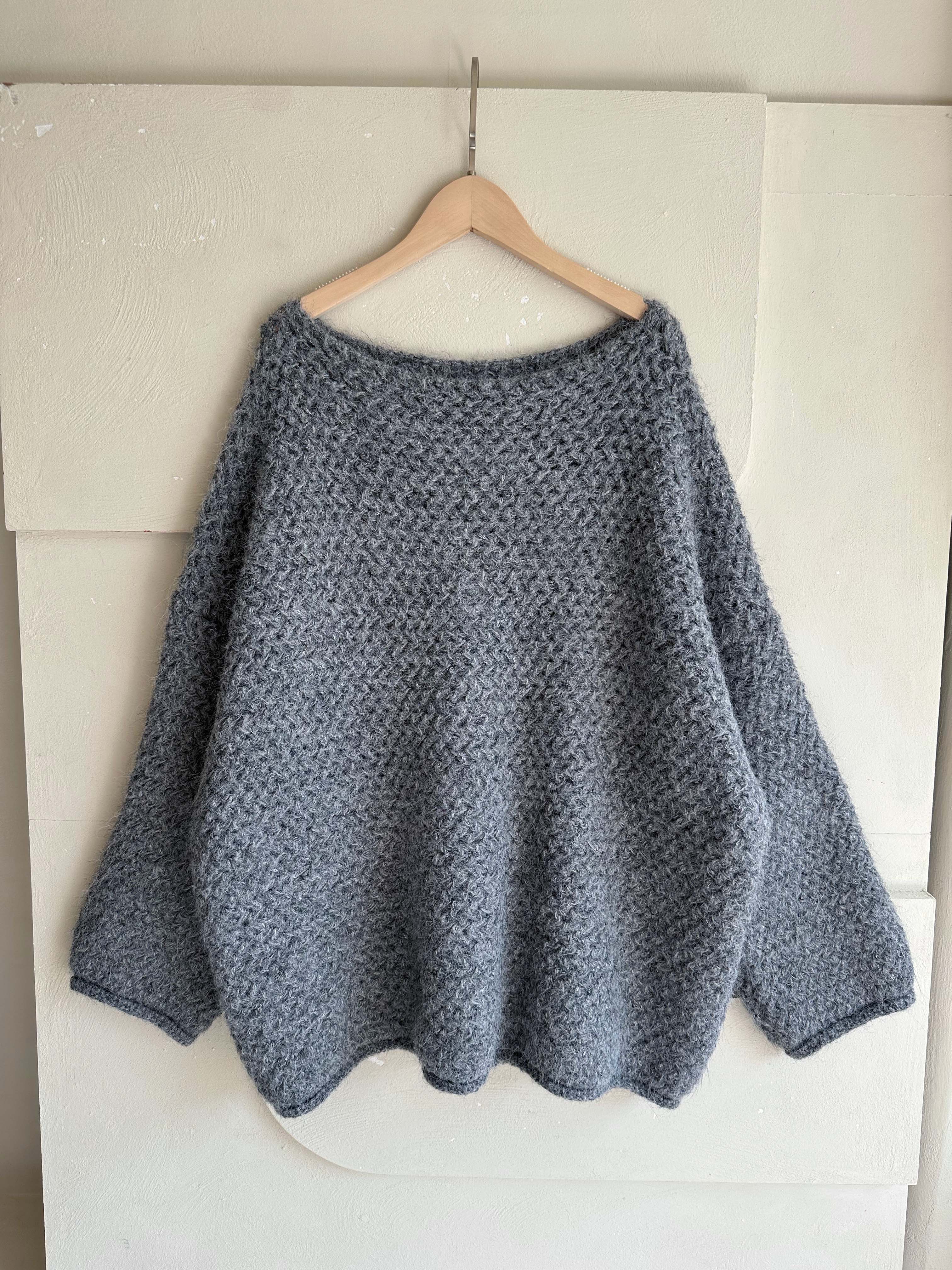 BS 雲霧寬領粗針毛衣