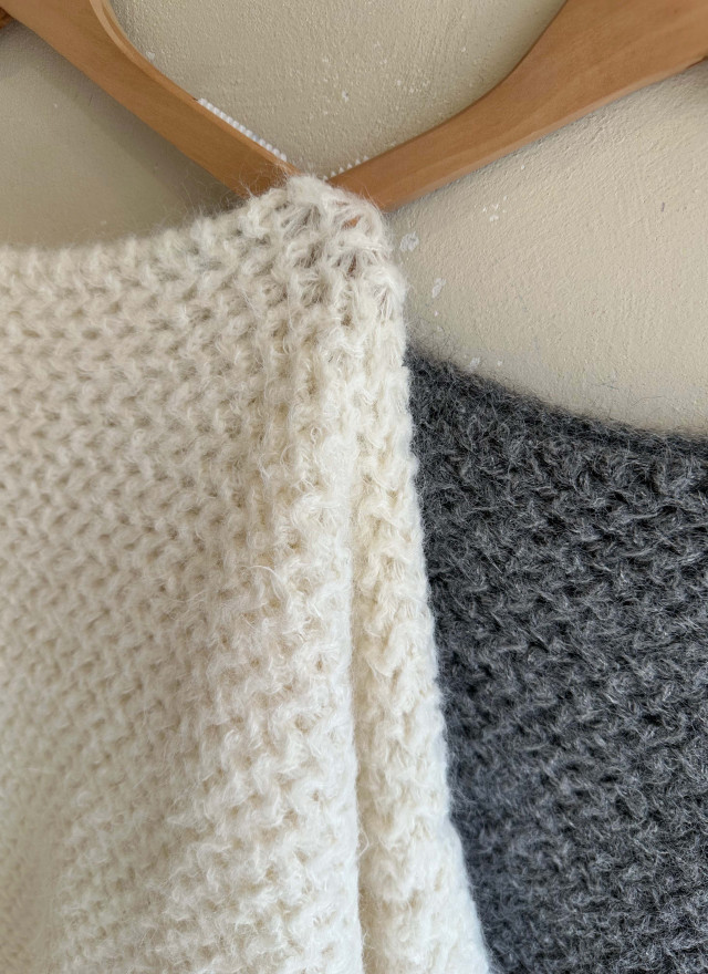 BS 雲霧寬領粗針毛衣