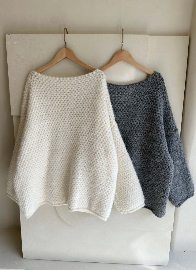 BS 雲霧寬領粗針毛衣