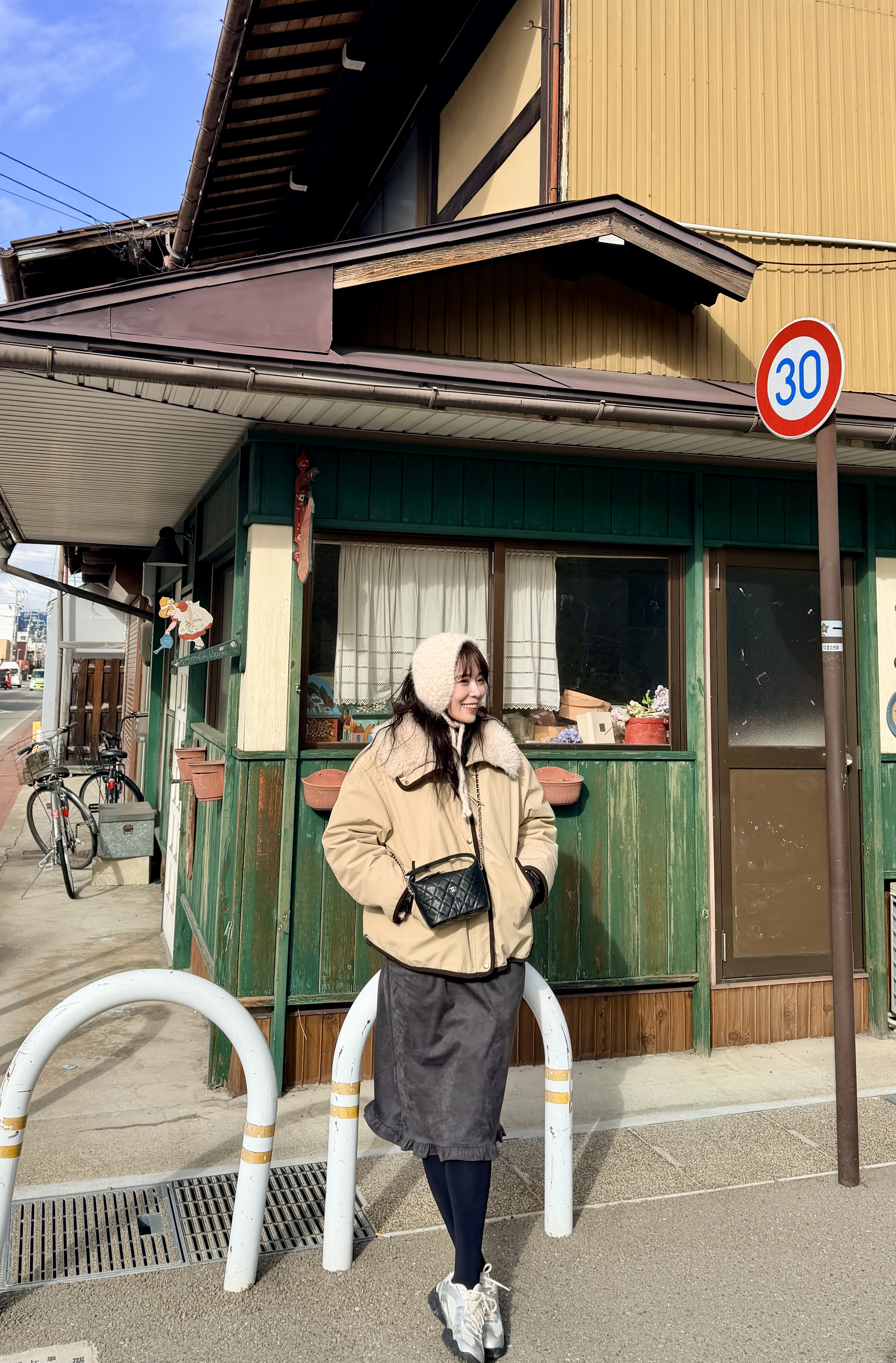 BS抽繩垂墜荷葉裙(兩色)