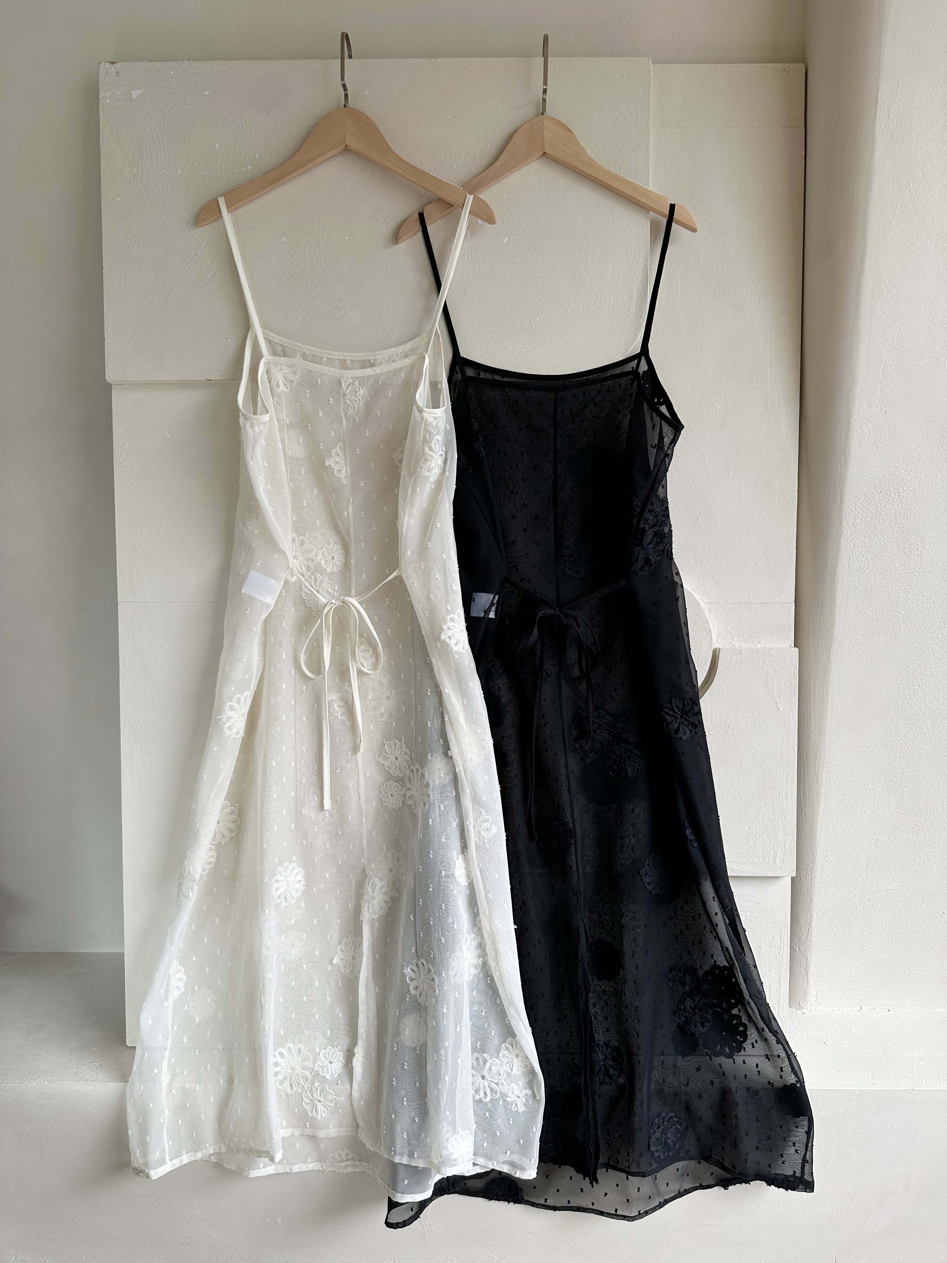 BS花卉透紗罩衫洋裝(兩色)