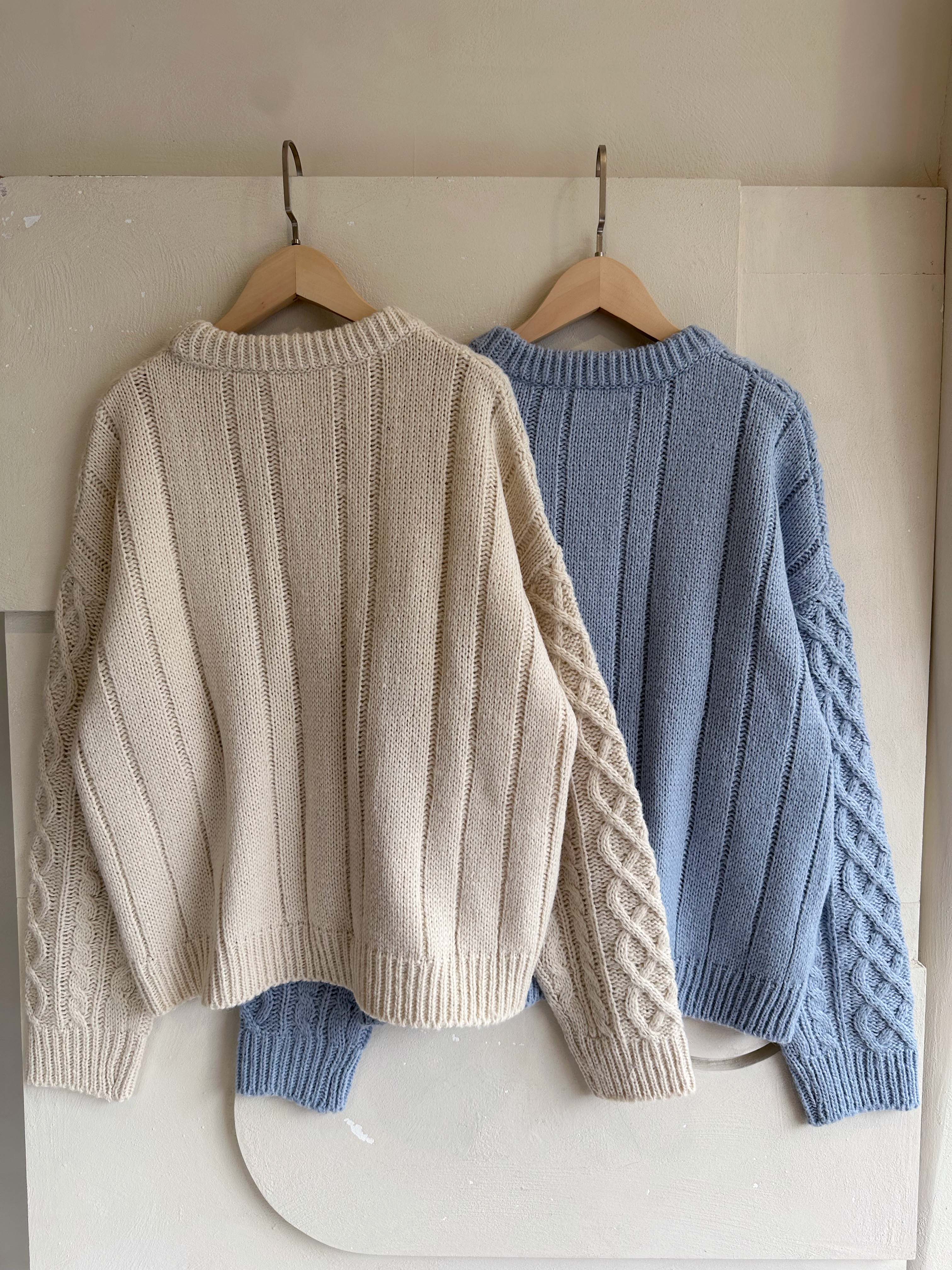 BS粗針麻花針織上衣(兩色)