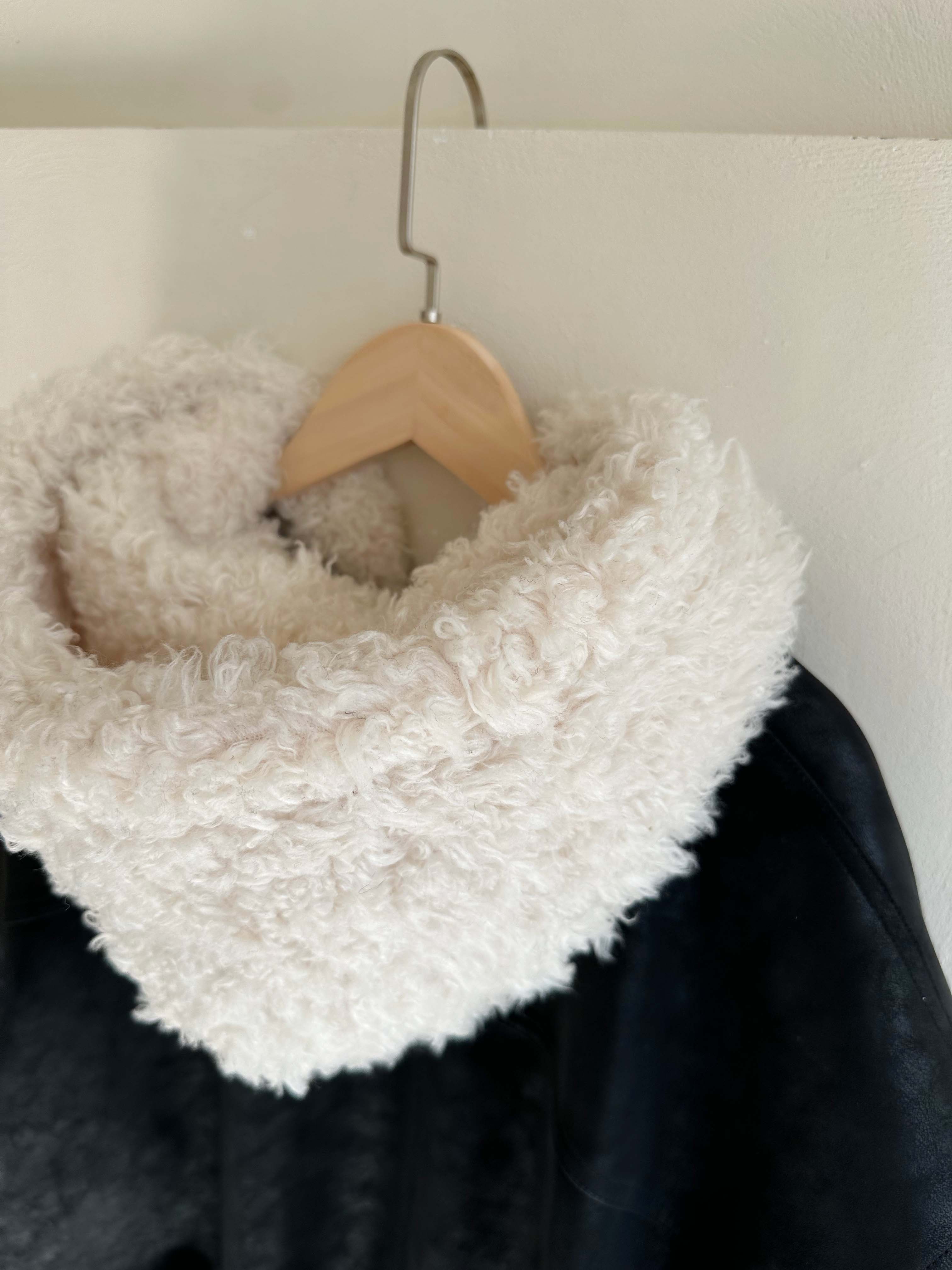 BS韓國毛絨連帽皮革夾克-連帽不可拆