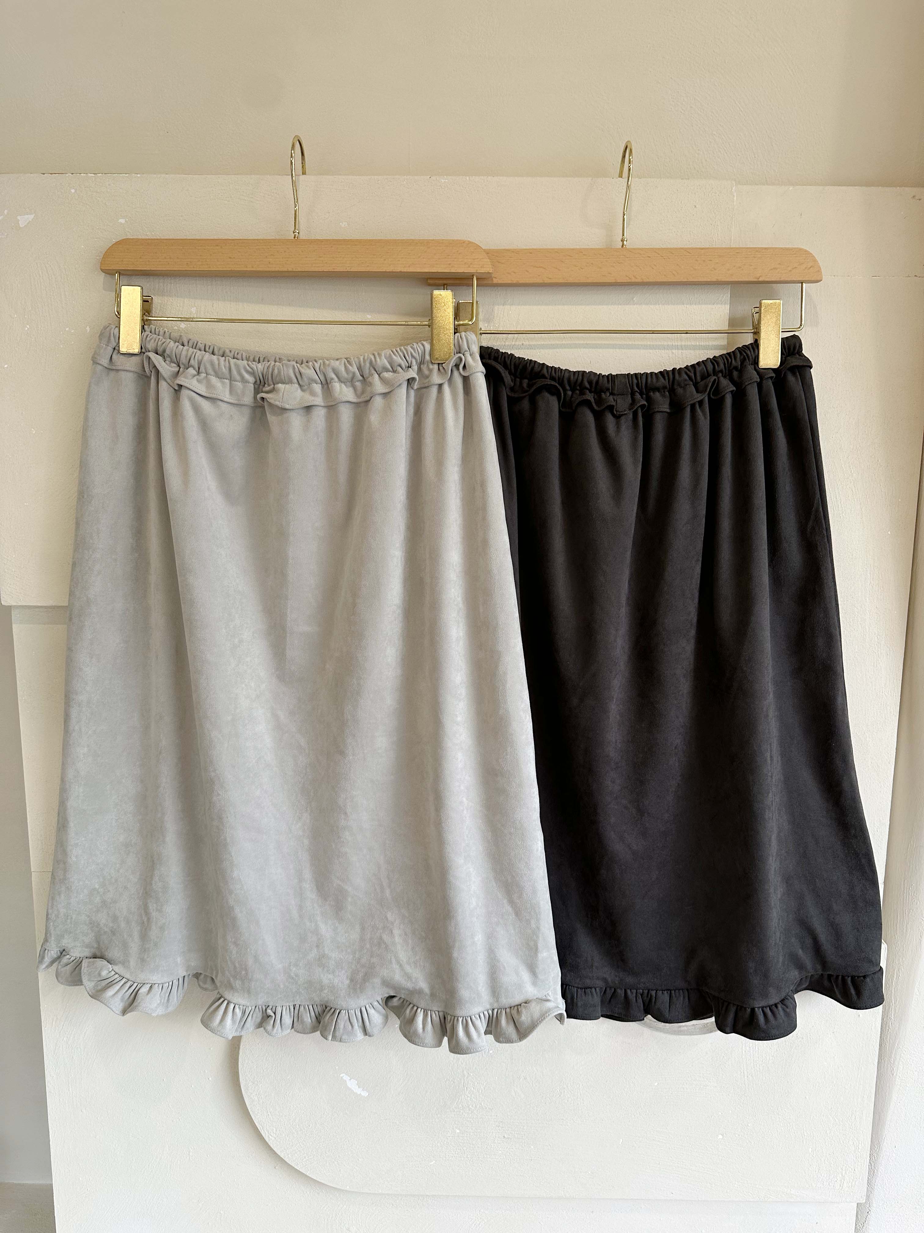 BS抽繩垂墜荷葉裙(兩色)