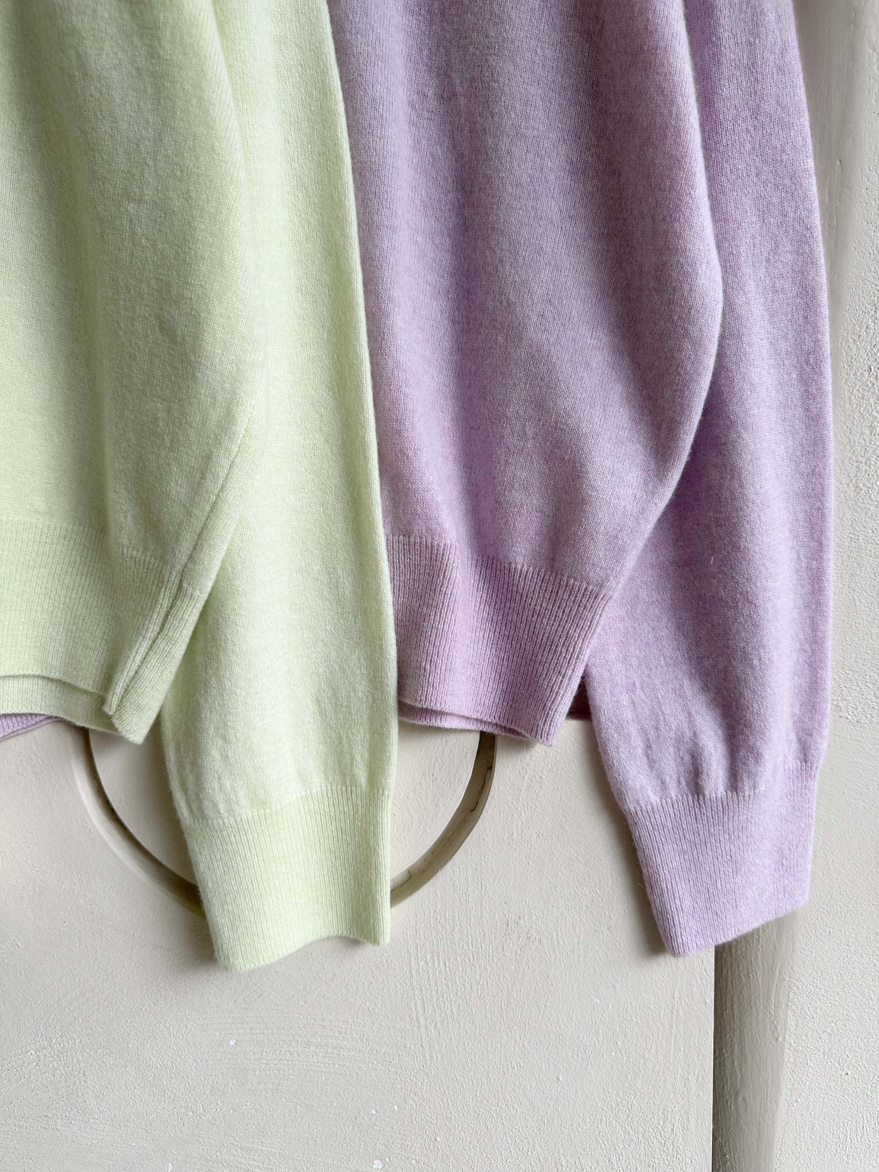 BS柔色V領針織上衣(三色)