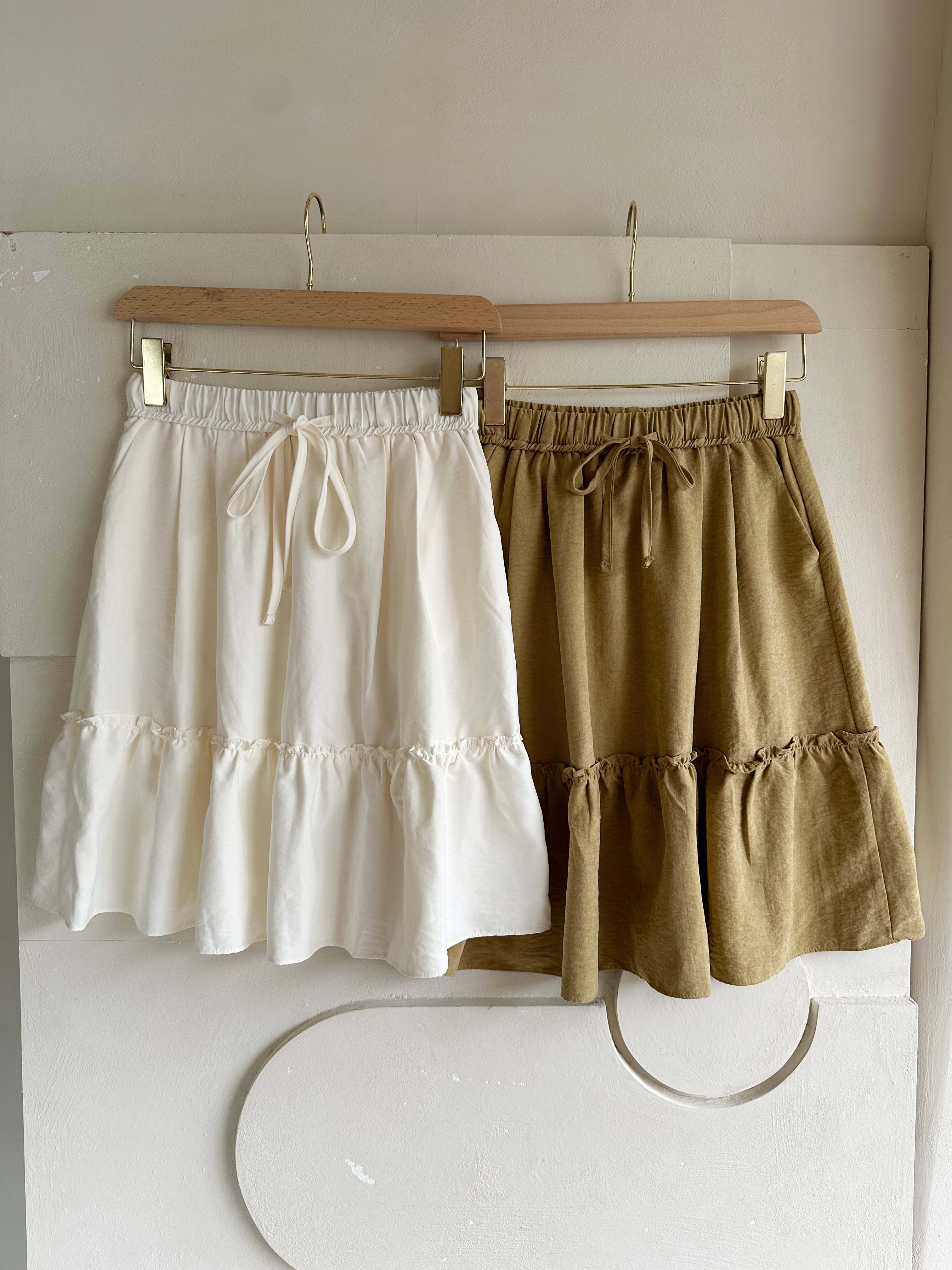 BS抽繩口袋層次裙(三色)